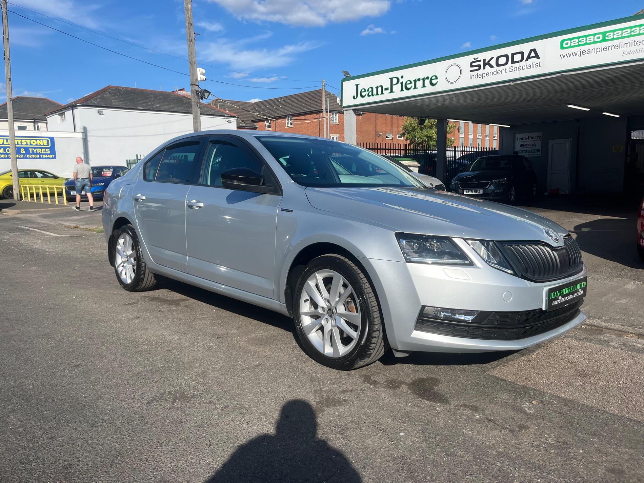Skoda Octavia view 7