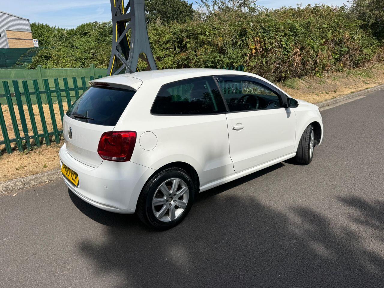 Volkswagen Polo view 16