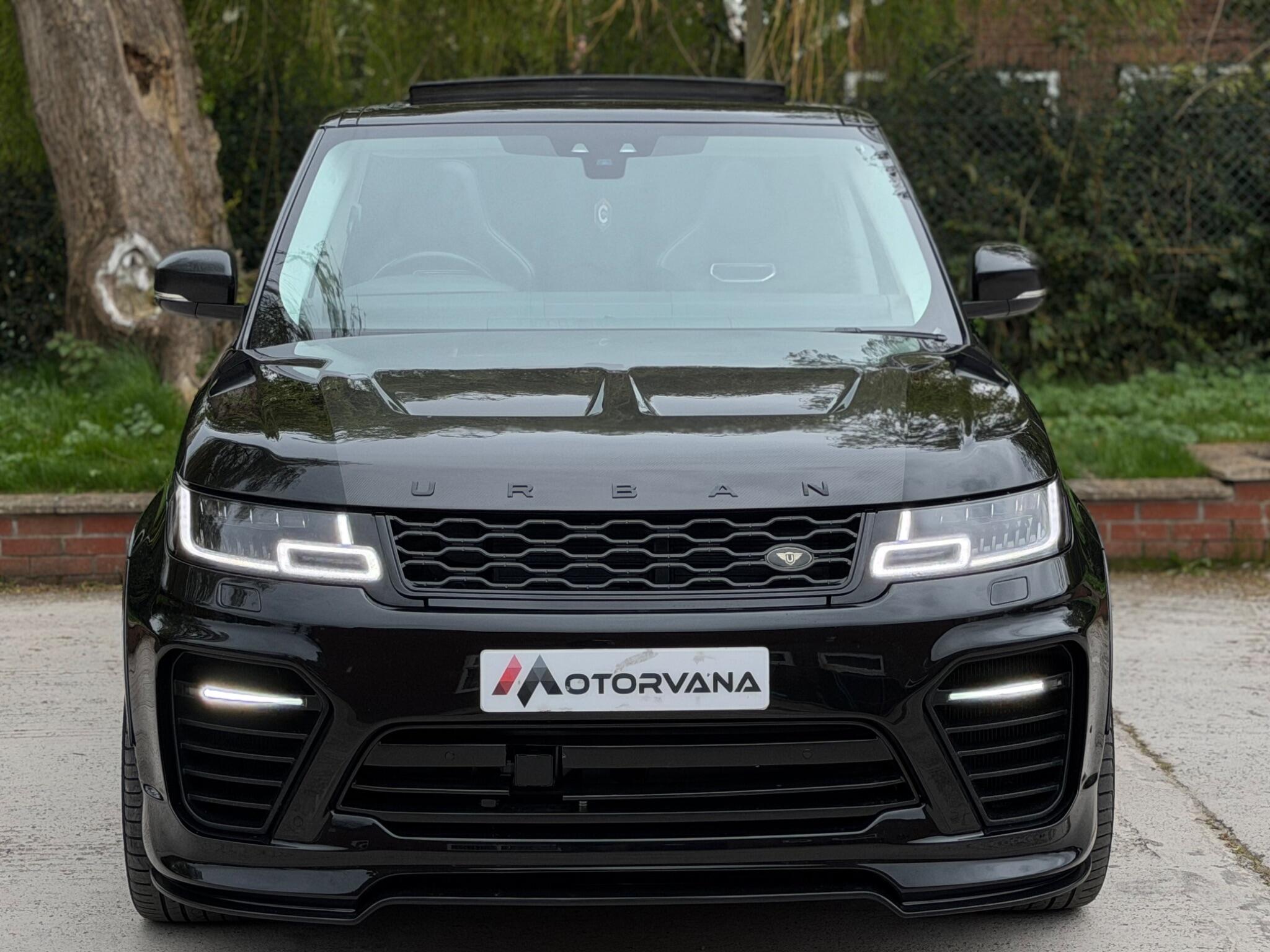 Land Rover Range Rover Sport view 2