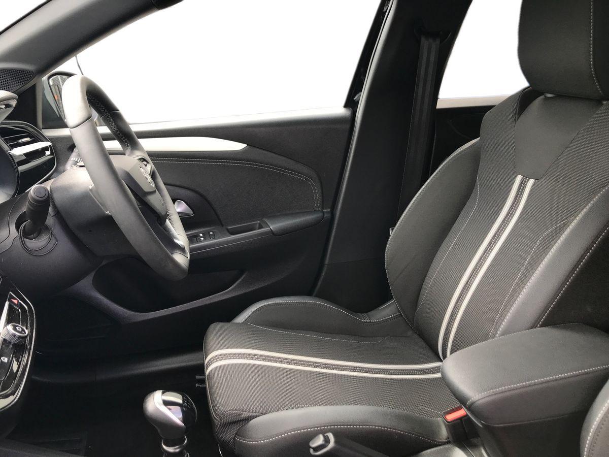 Vauxhall Corsa view 6