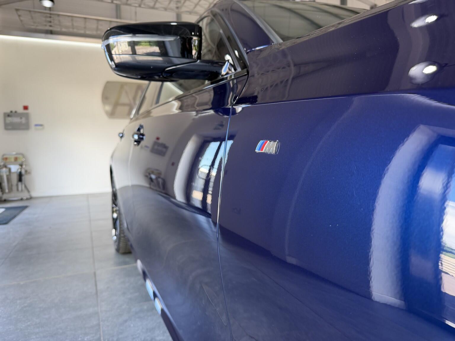 BMW 3 Series view 52
