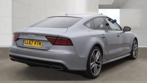 Audi A7 view 2
