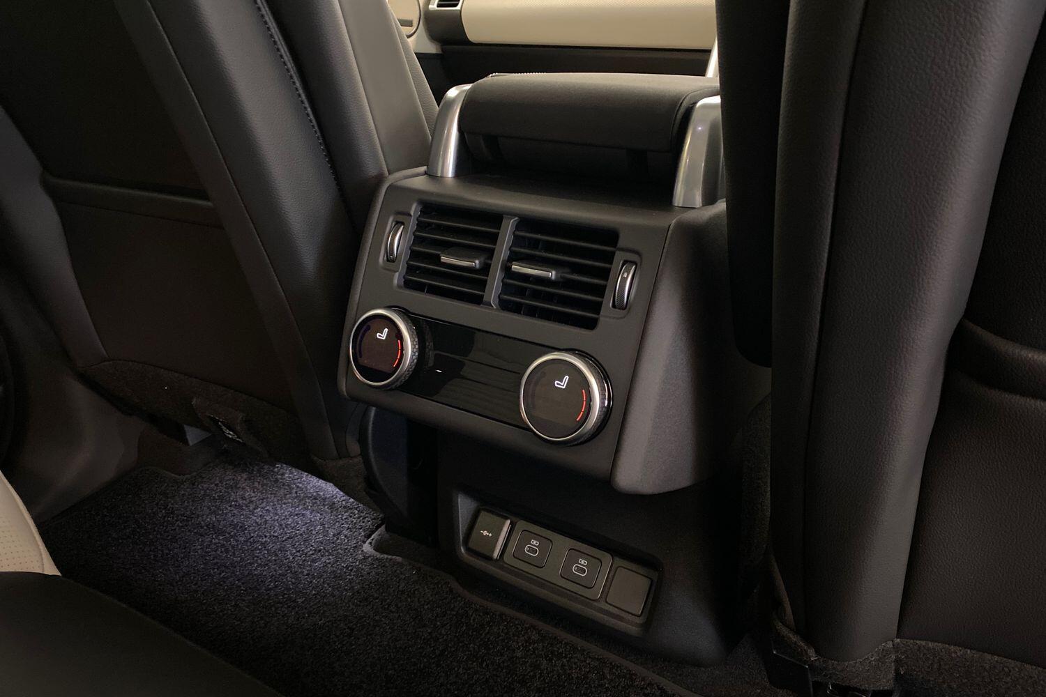 Land Rover Discovery view 42