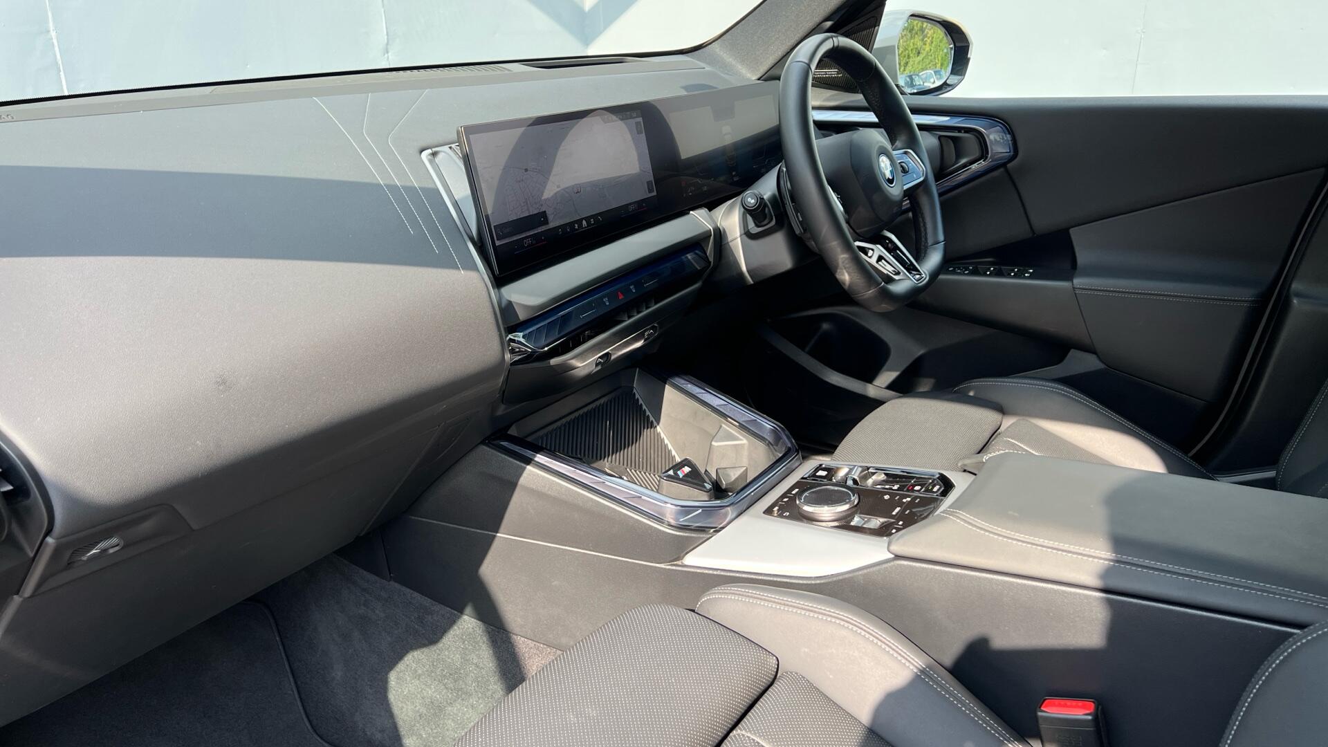 BMW X3 view 7
