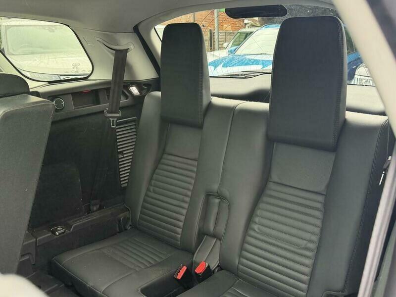 Land Rover Discovery Sport view 62