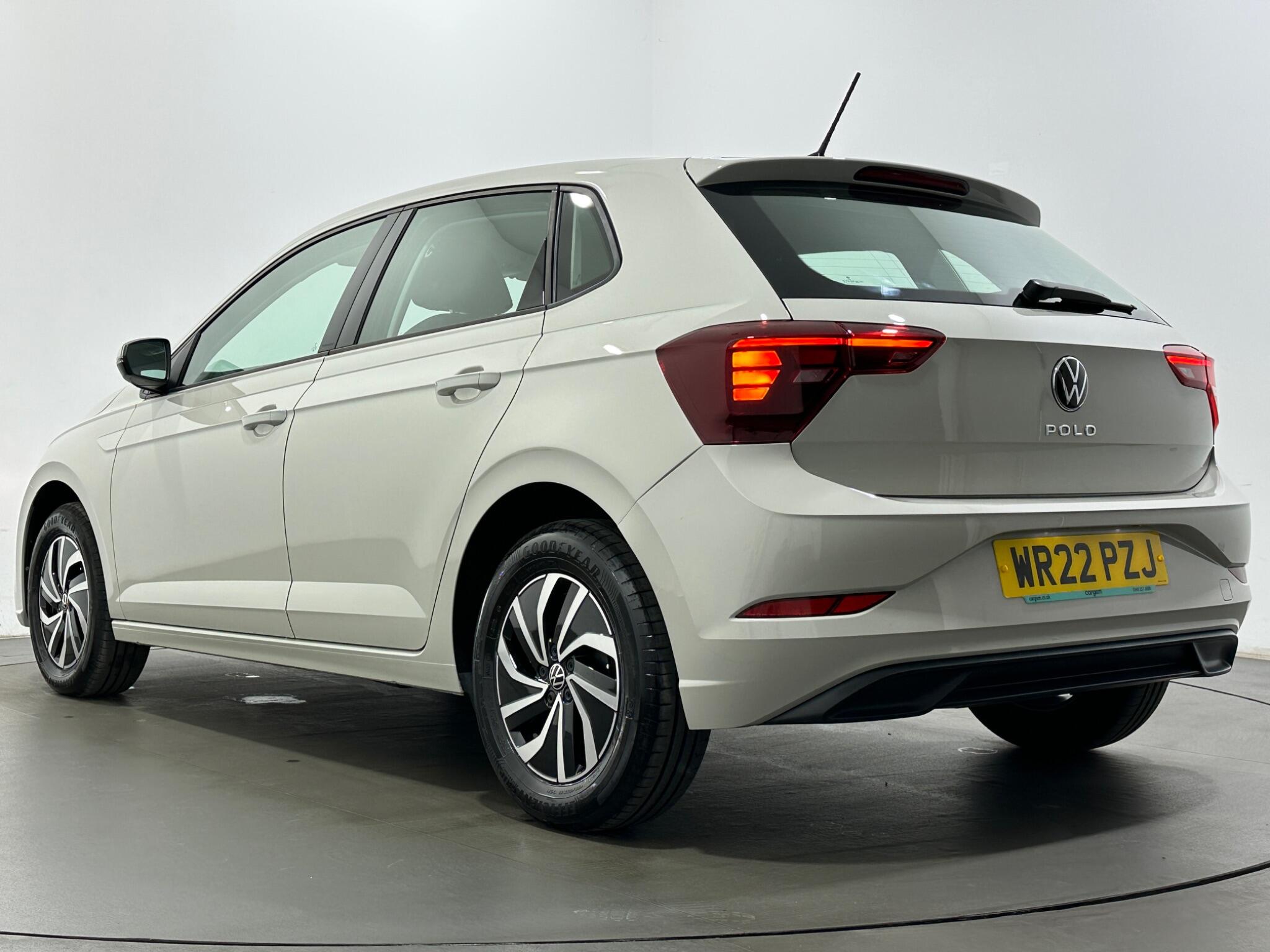 Volkswagen Polo view 46