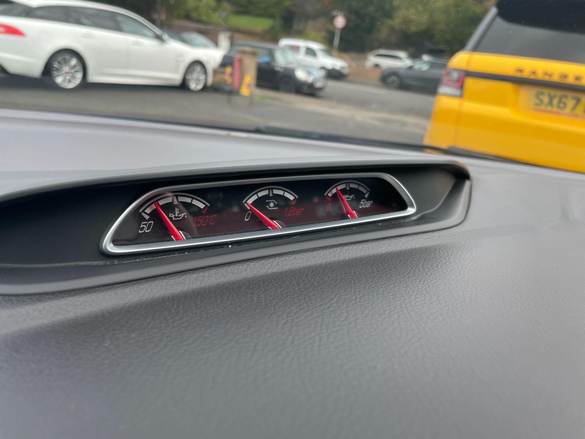 Ford Focus view 26