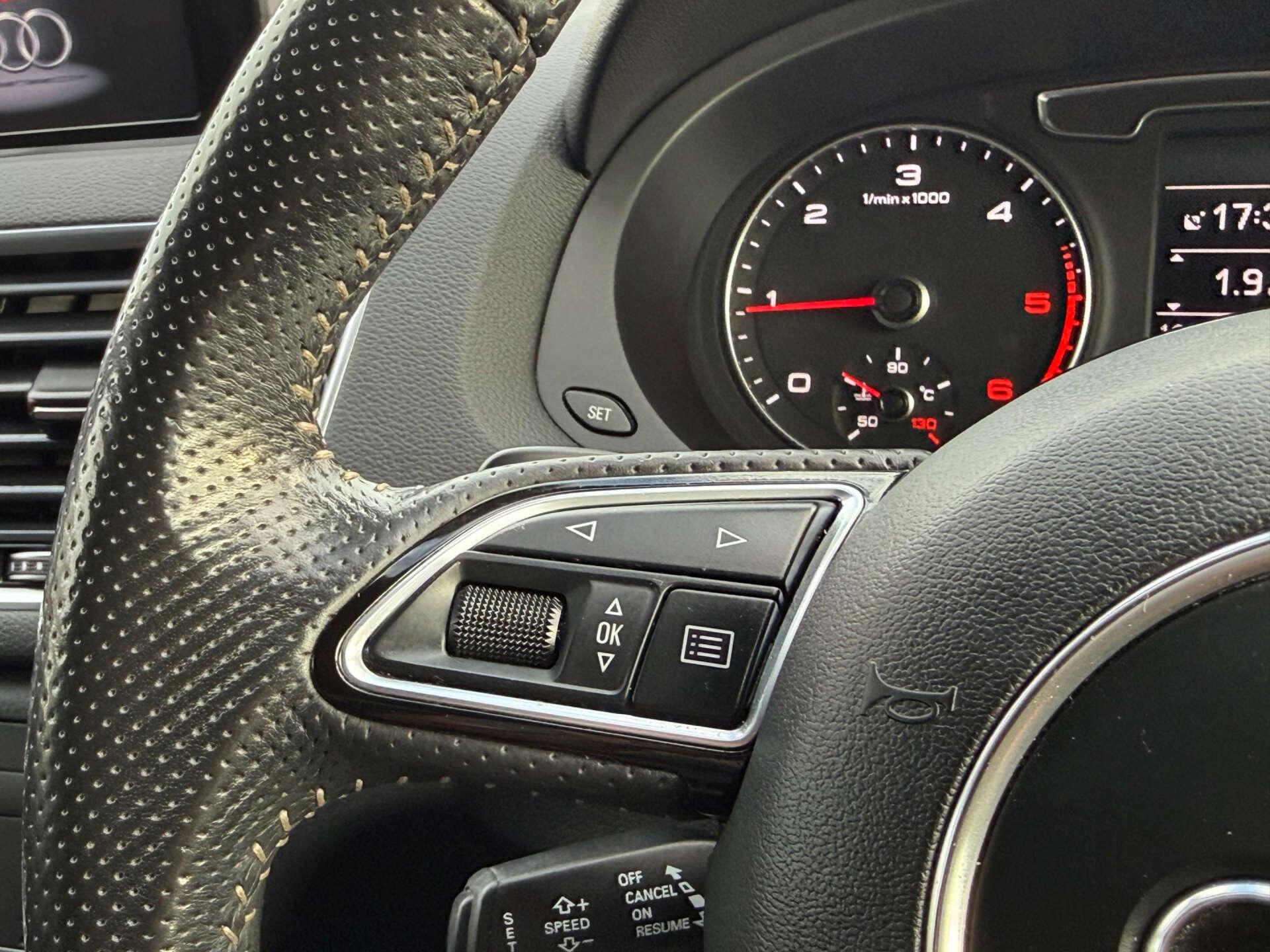 Audi Q3 view 51