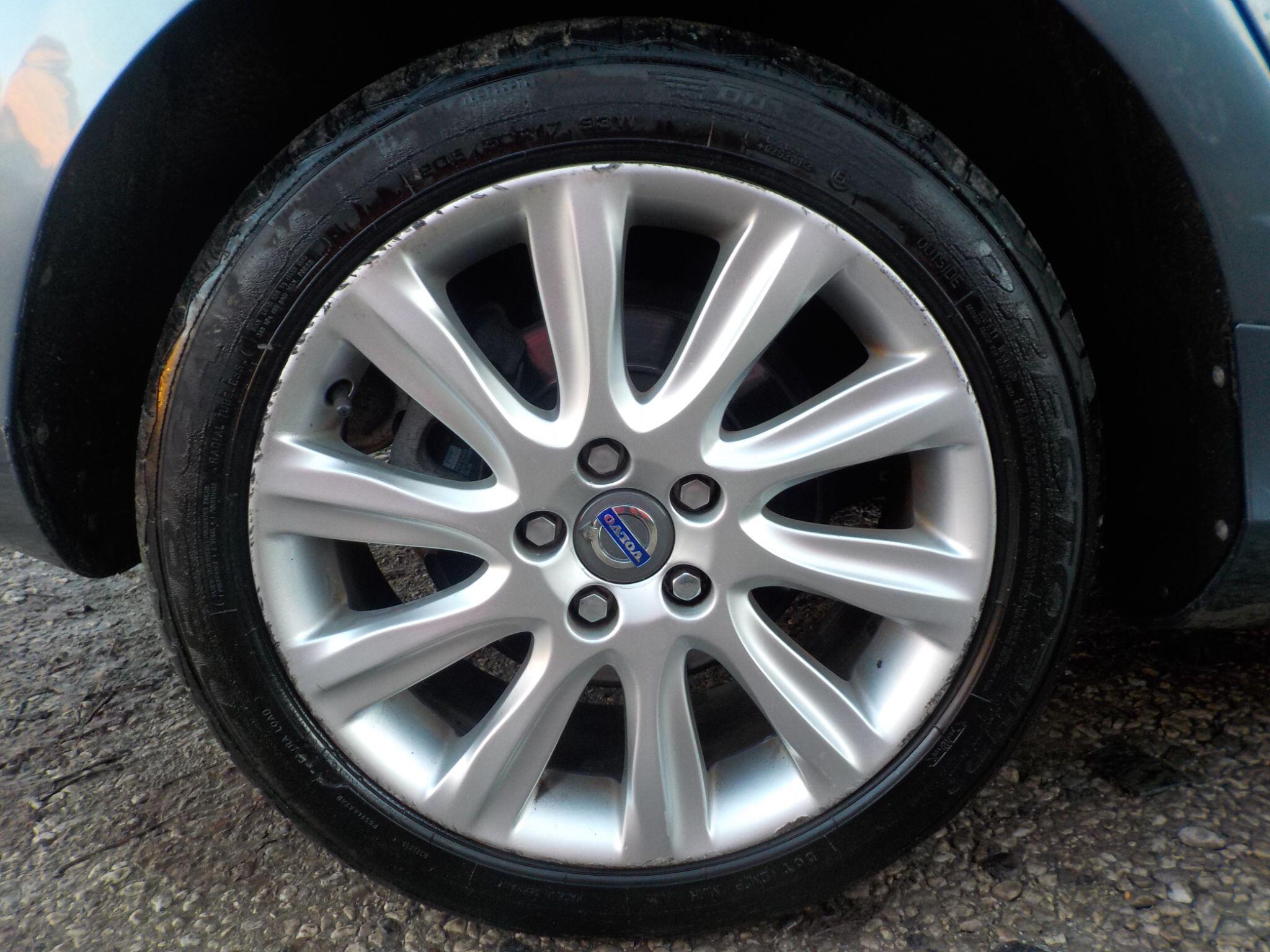 Volvo V40 2.0 D3 SE Lux Nav Geartronic Euro 5 (s/s) 5dr