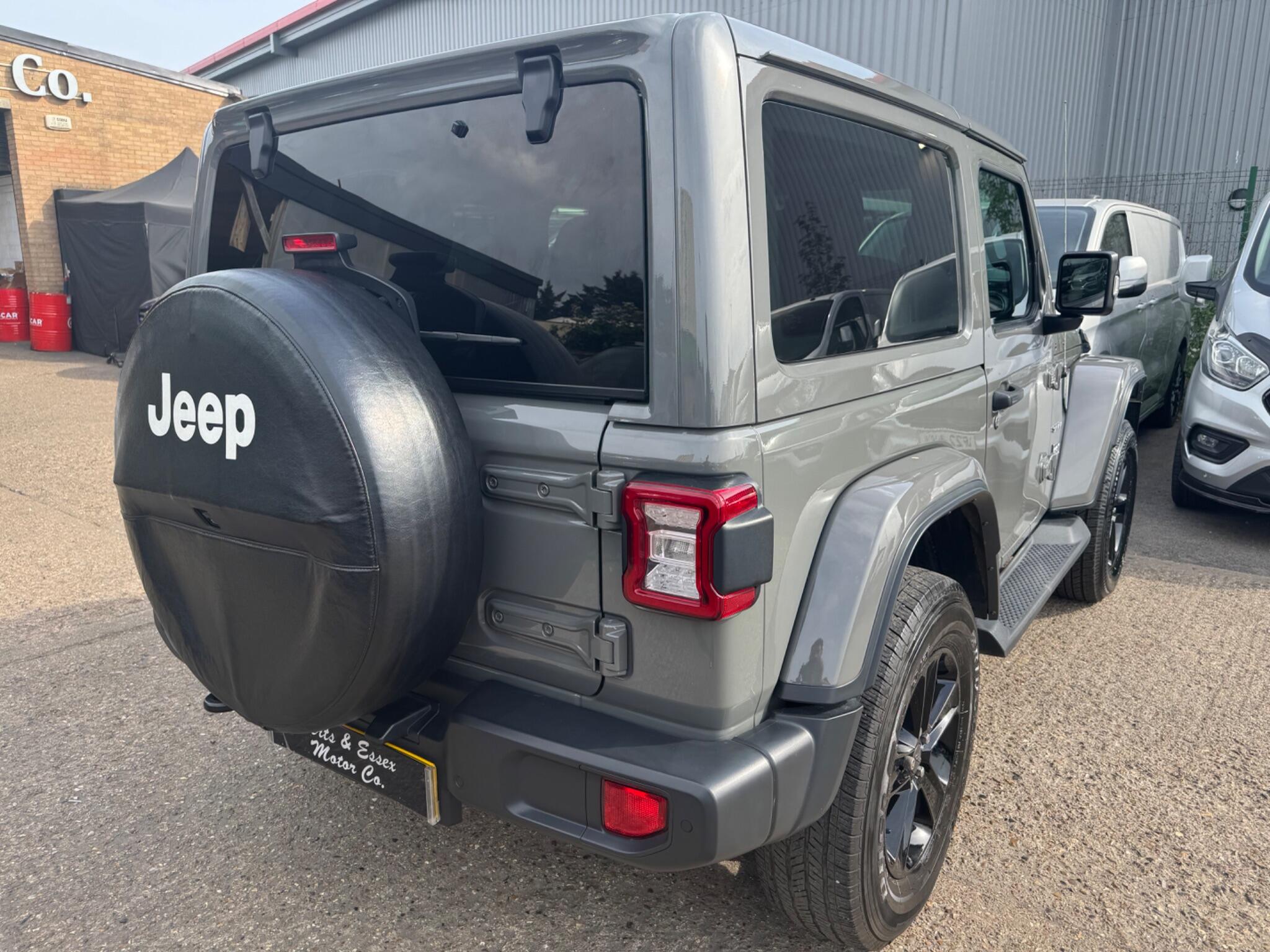 Jeep Wrangler view 14