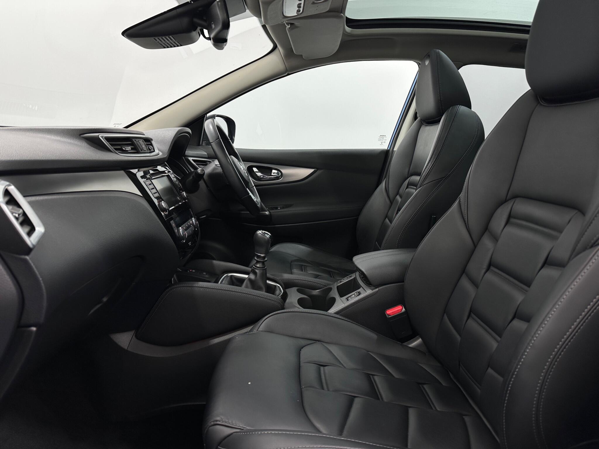 Nissan Qashqai view 35