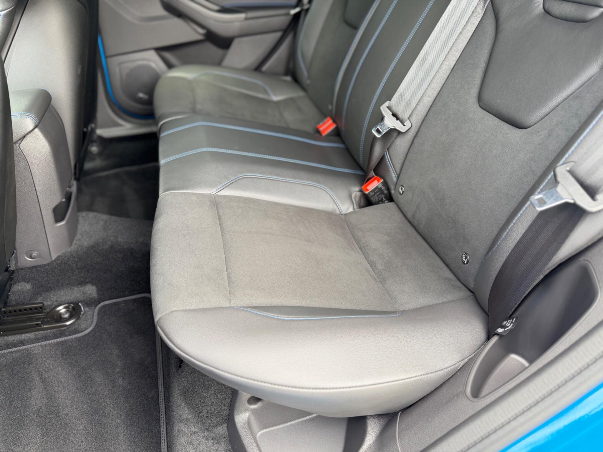 Ford Focus view 57