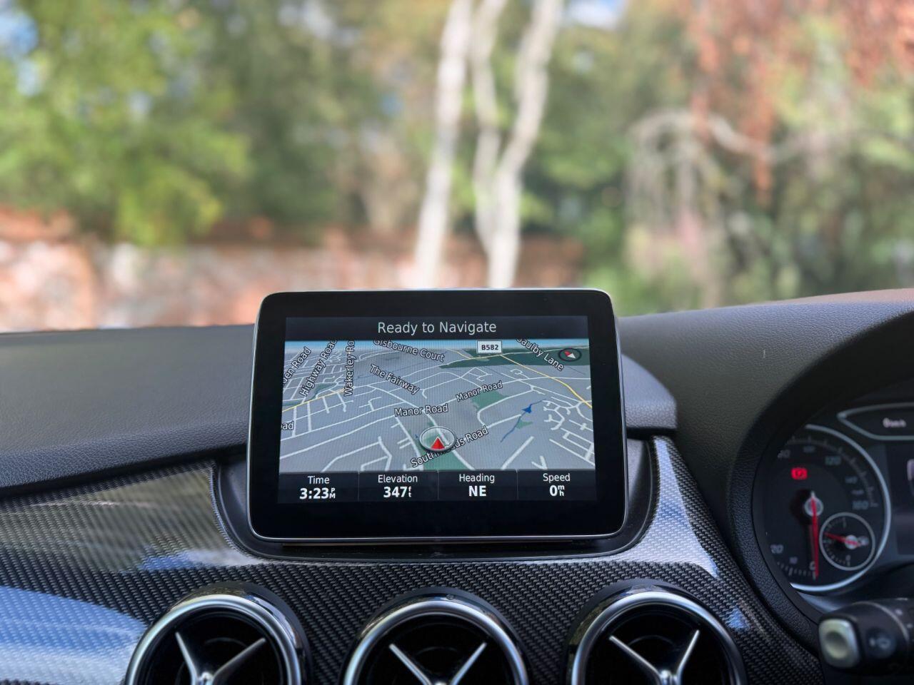 Mercedes-Benz B-Class view 22