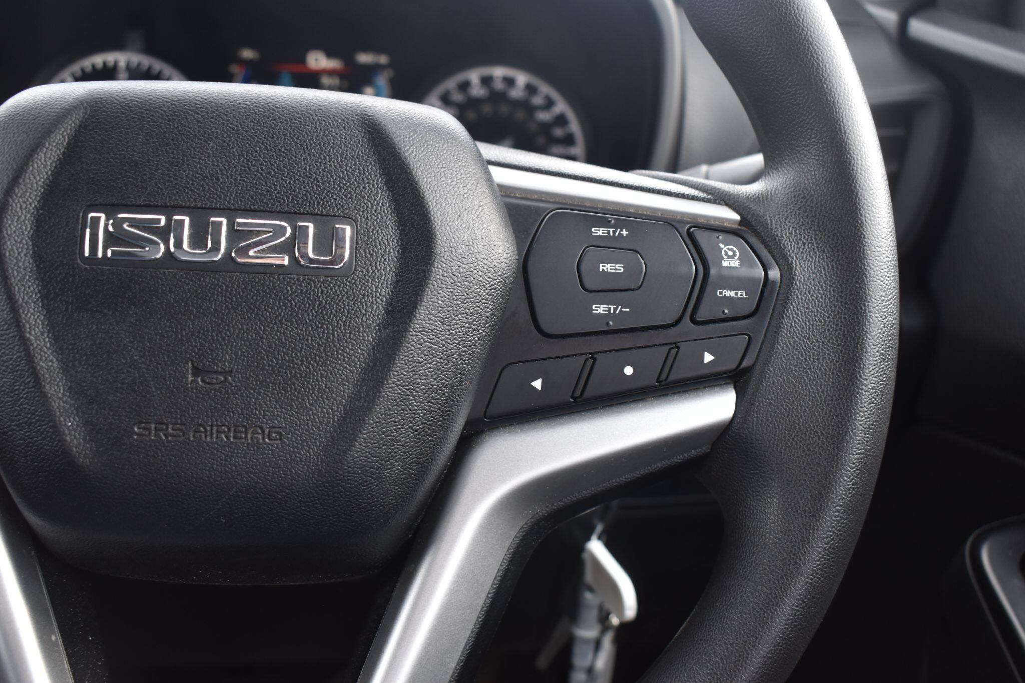 D-Max - 1.9 TD Utility 4WD Euro 6 (s/s) 4dr - Image 20
