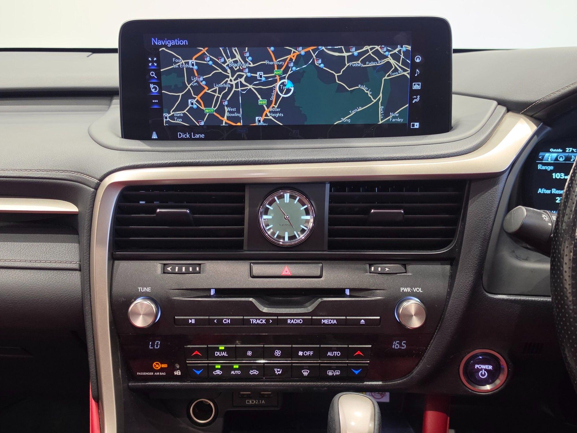 Lexus RX view 28