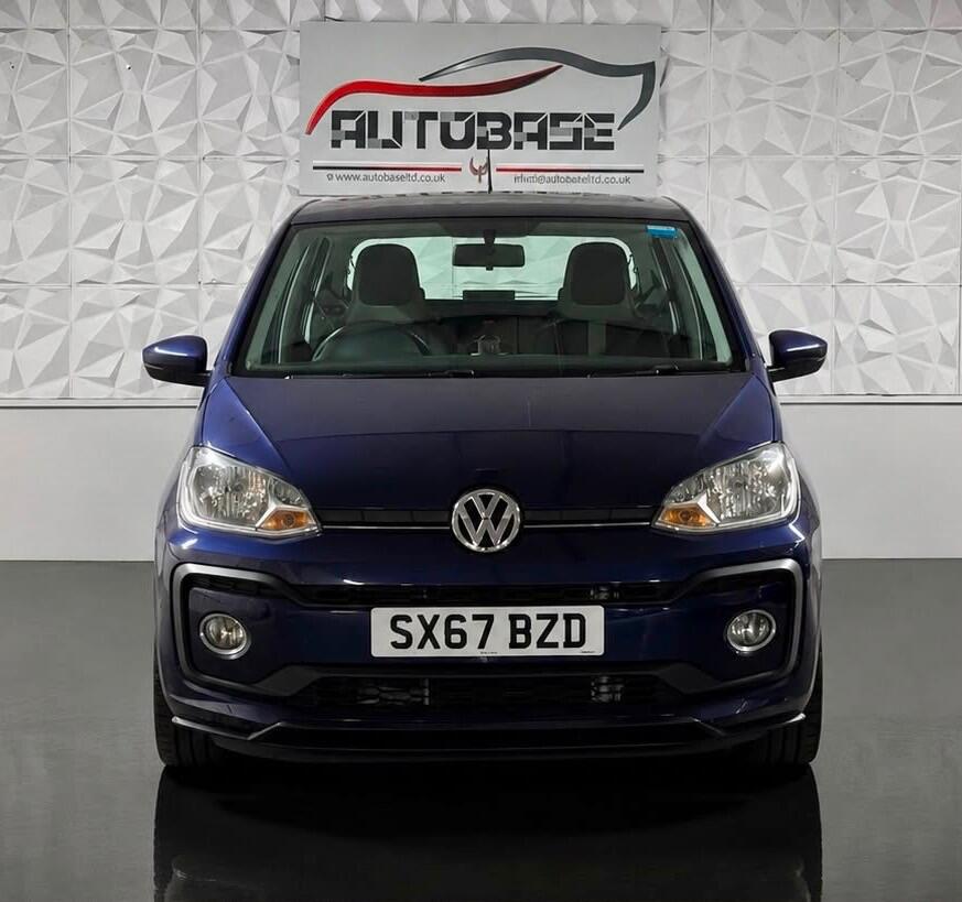 Volkswagen Up! view 2