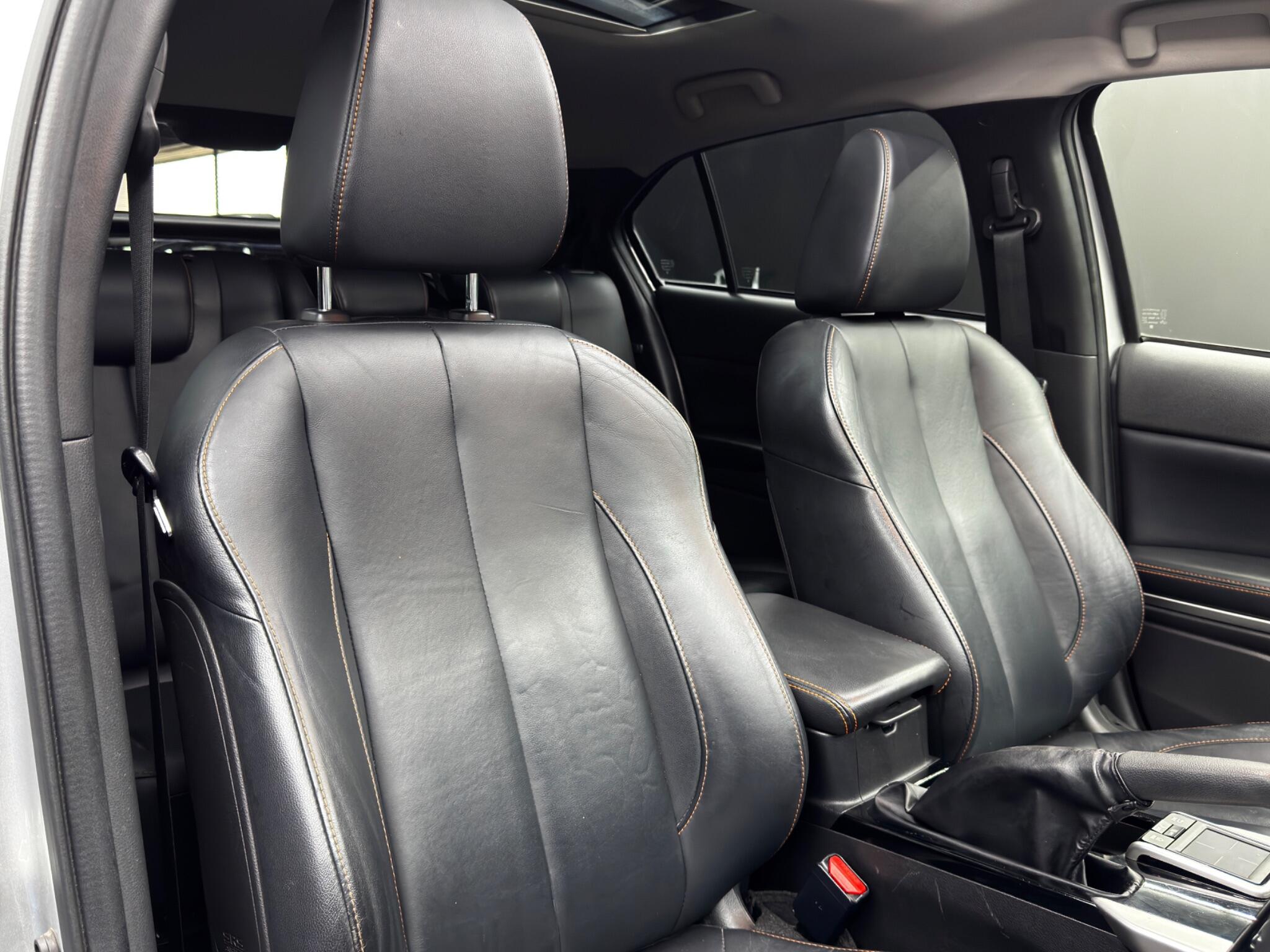 Mitsubishi Eclipse Cross view 12