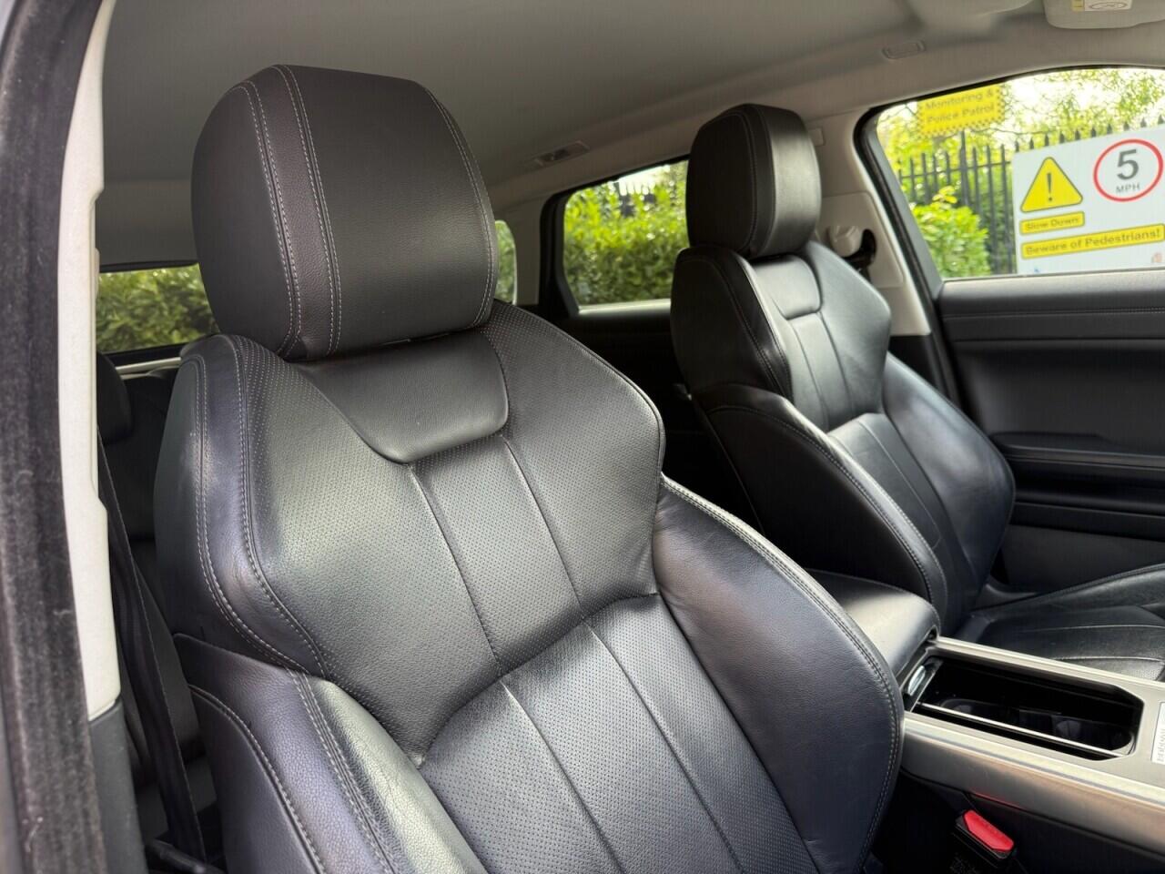 Land Rover Range Rover Evoque view 10