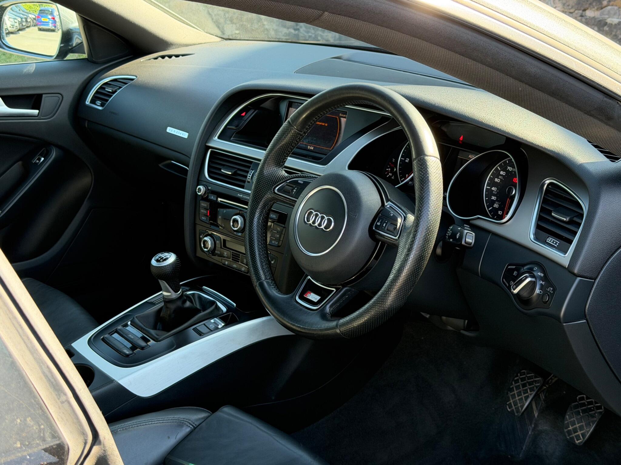 Audi A5 view 10