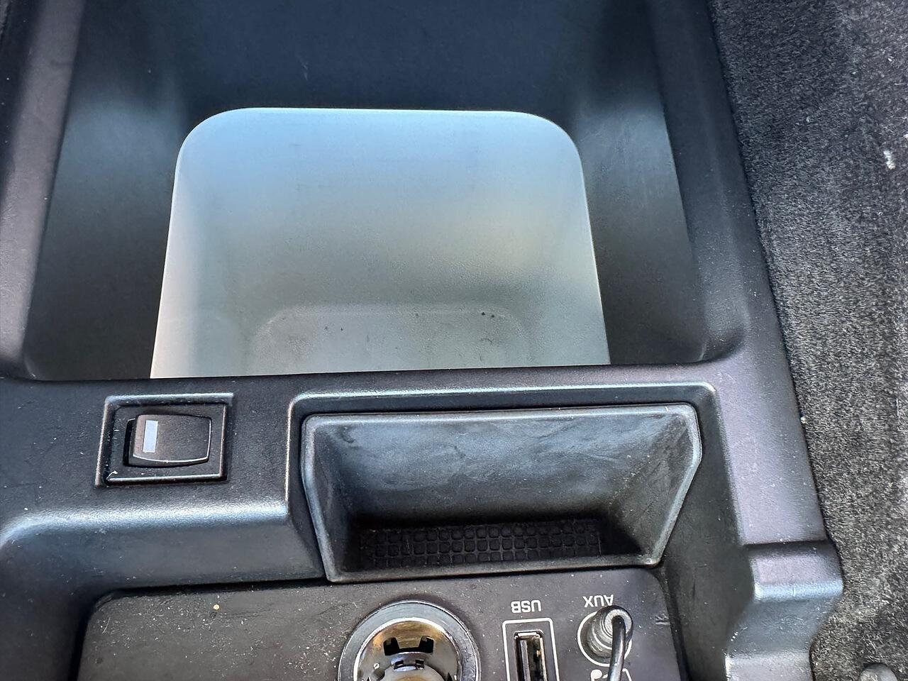 Land Rover Range Rover view 21