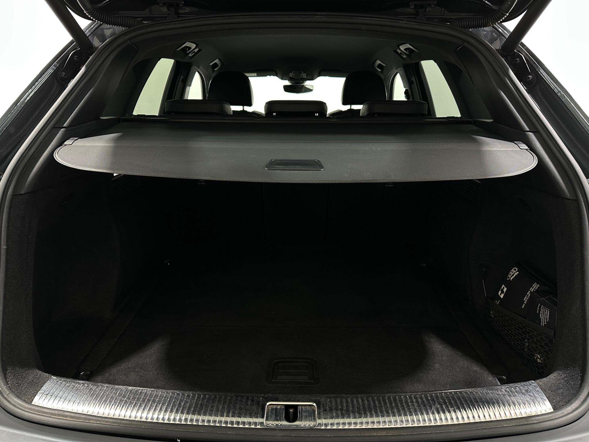 Audi Audi Q5 view 48