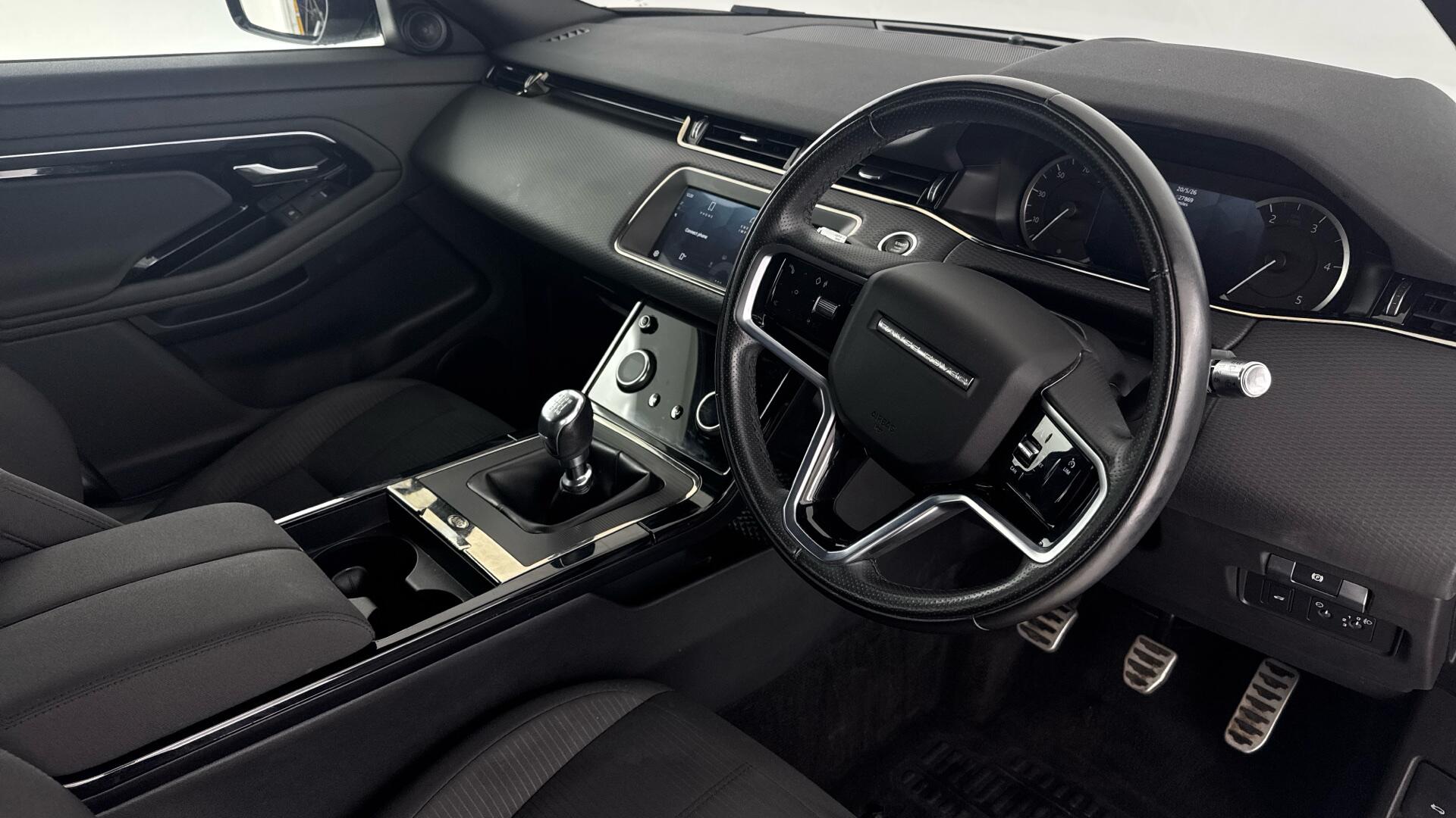 Land Rover Range Rover Evoque view 9