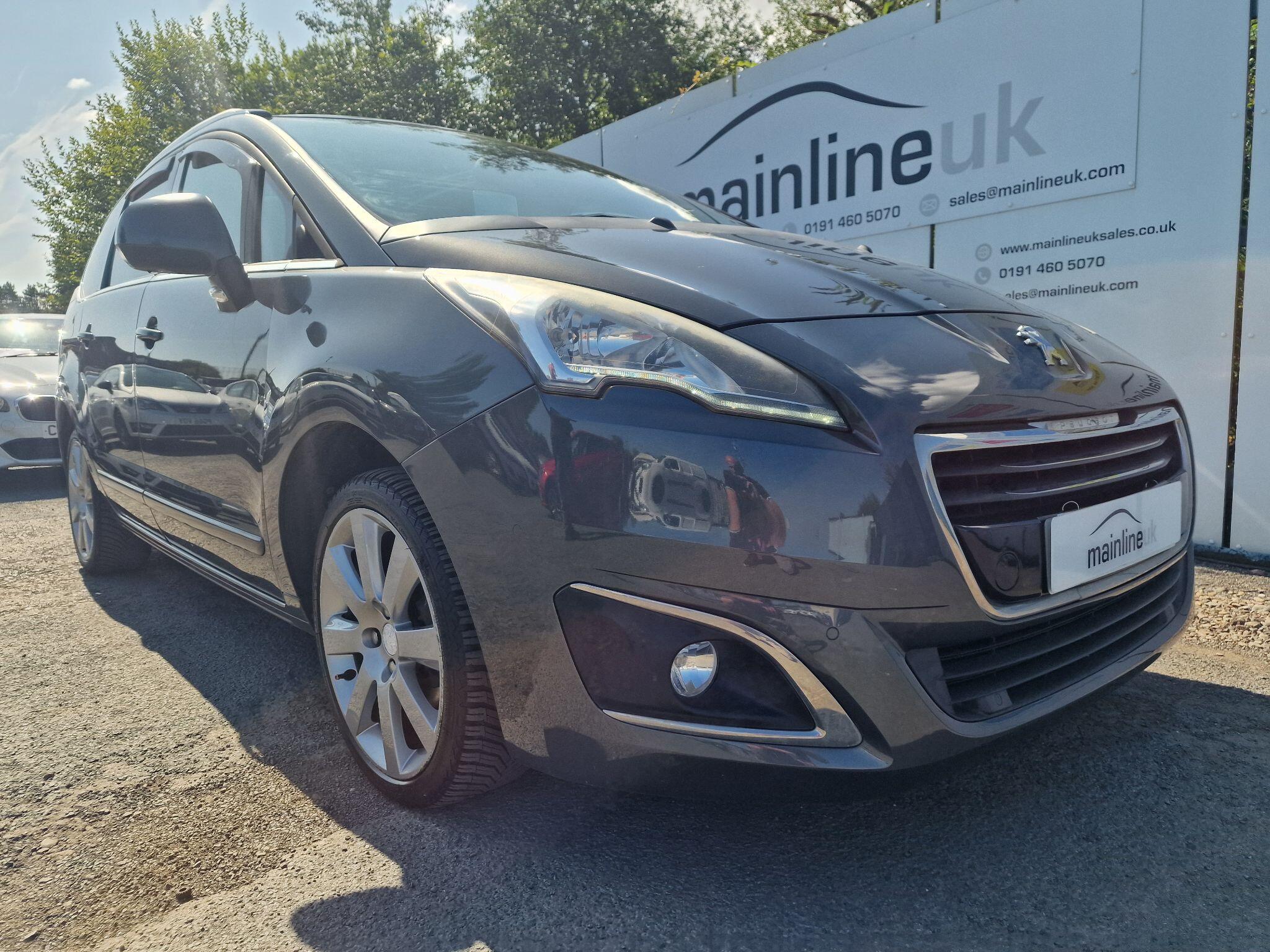Peugeot 5008 view 8