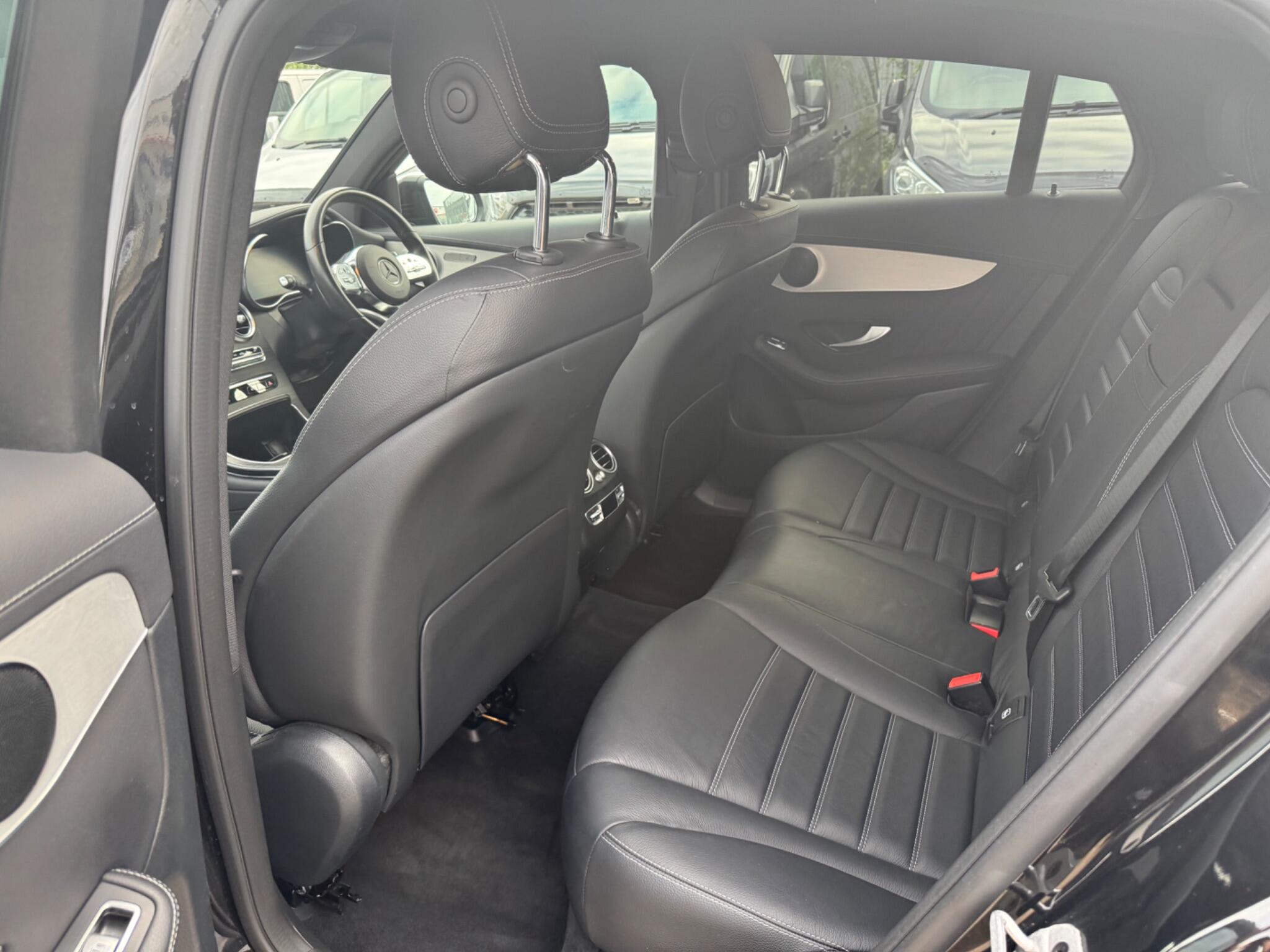 Mercedes-Benz GLC view 23