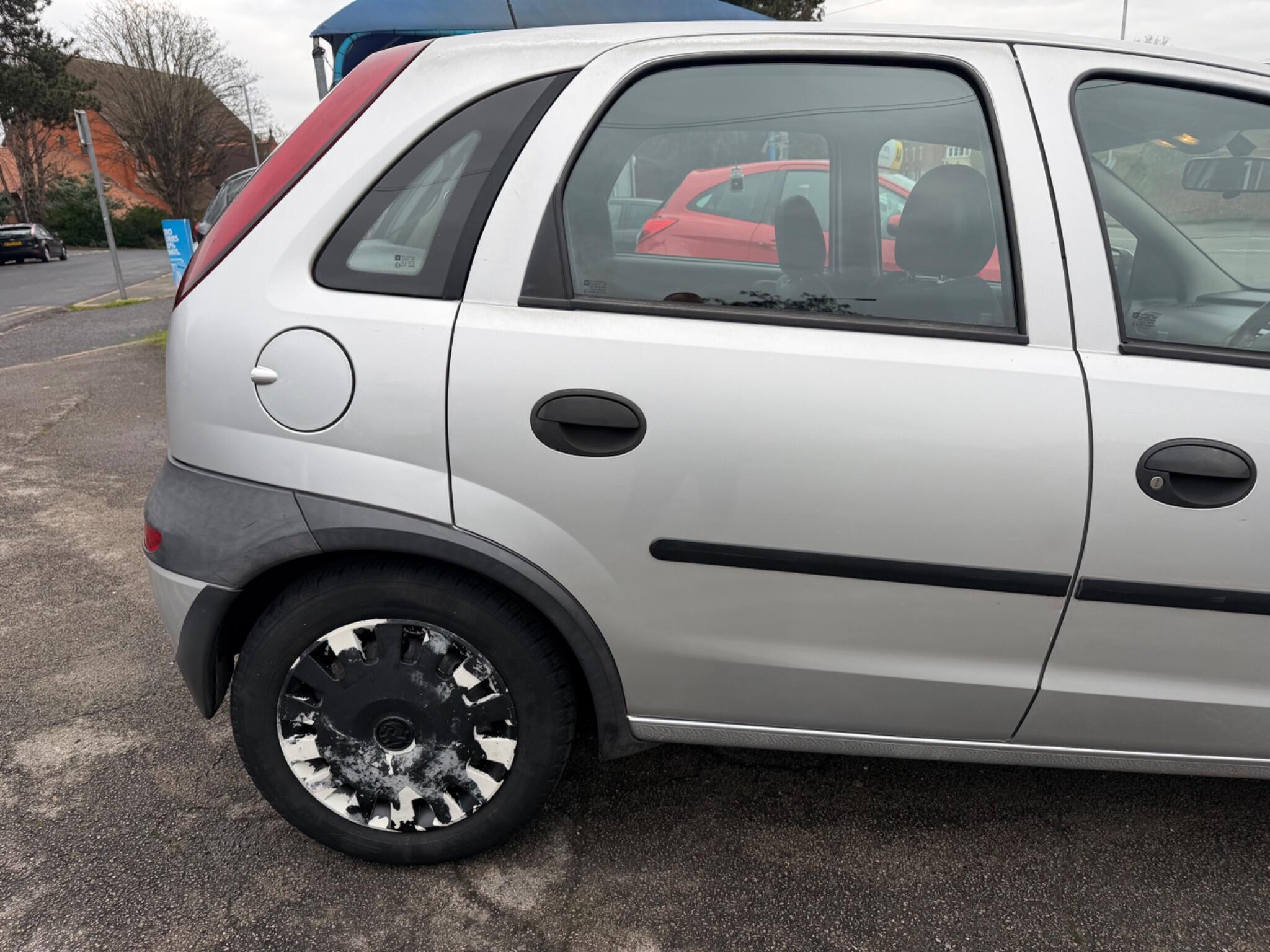 2002 Vauxhall Corsa image 92