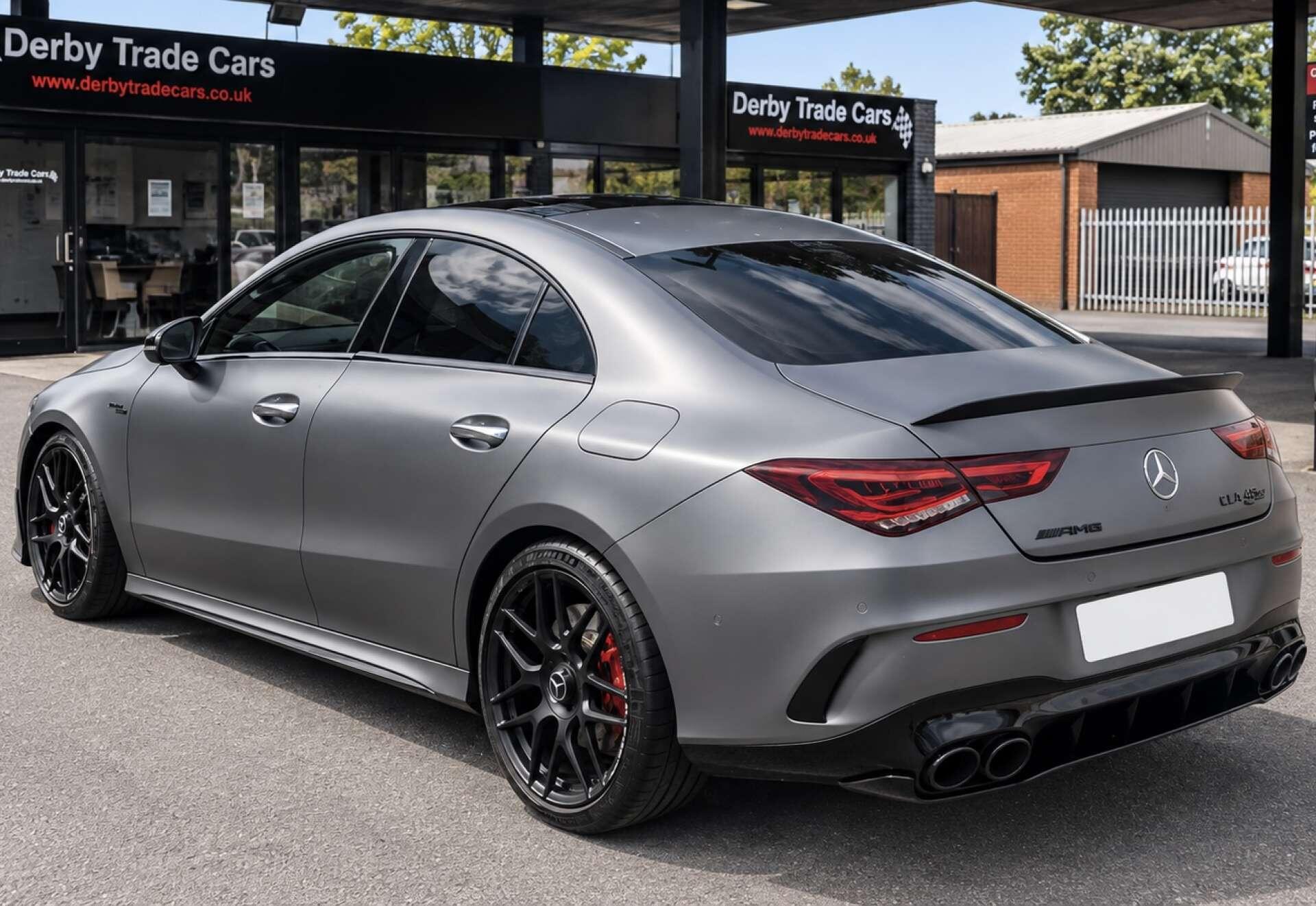 Mercedes-Benz Amg S view 2