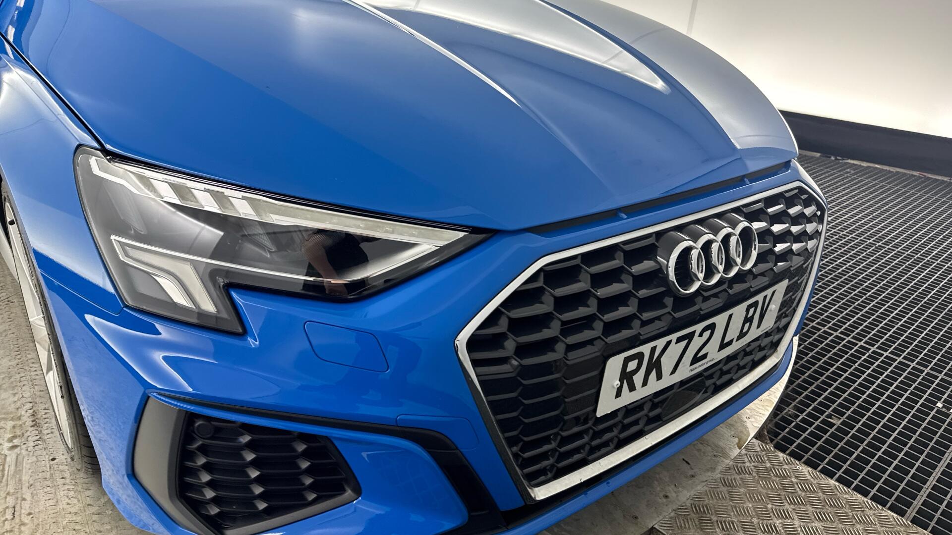 Audi A3 view 22