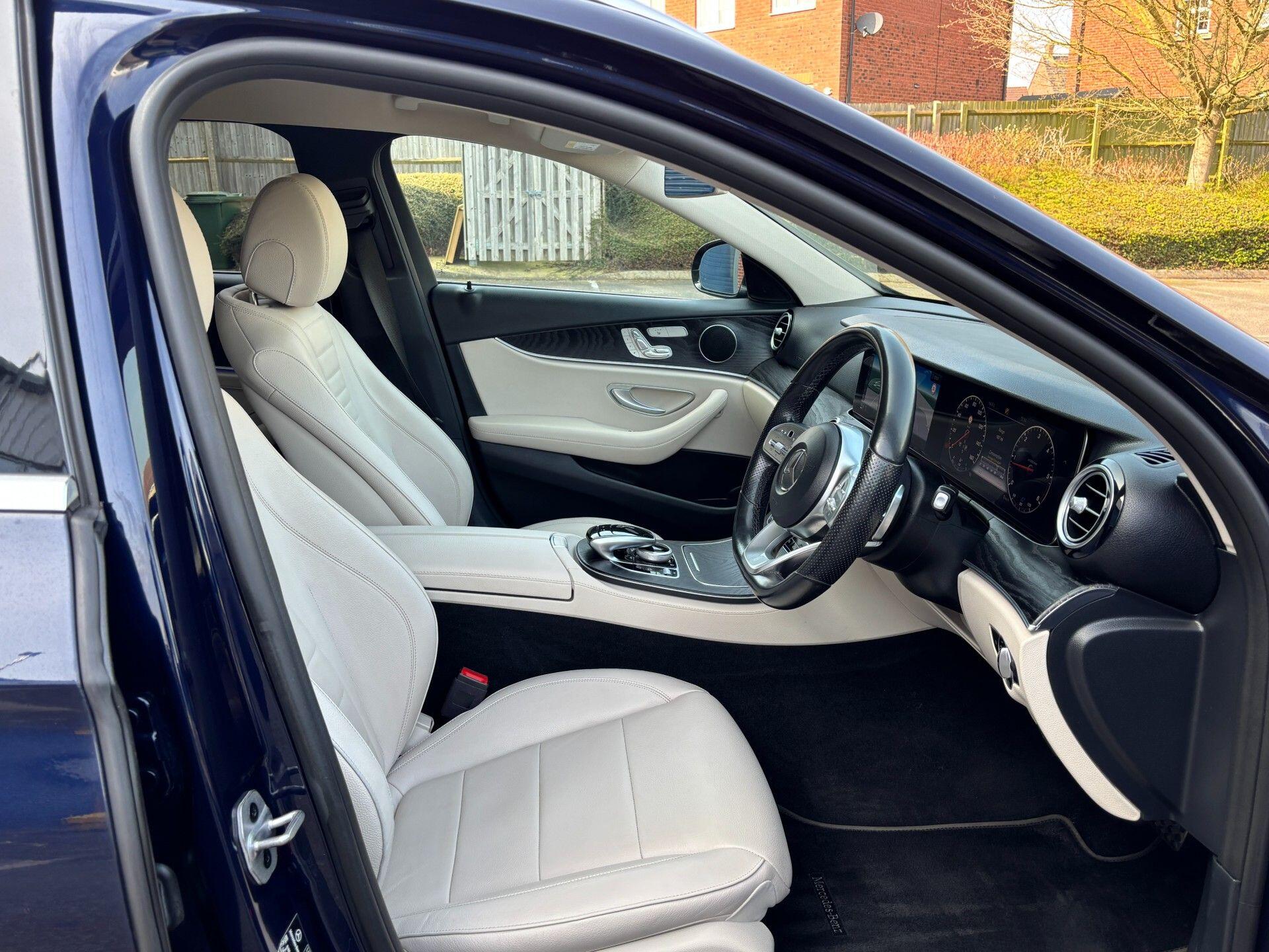 Mercedes-Benz E-Class view 29