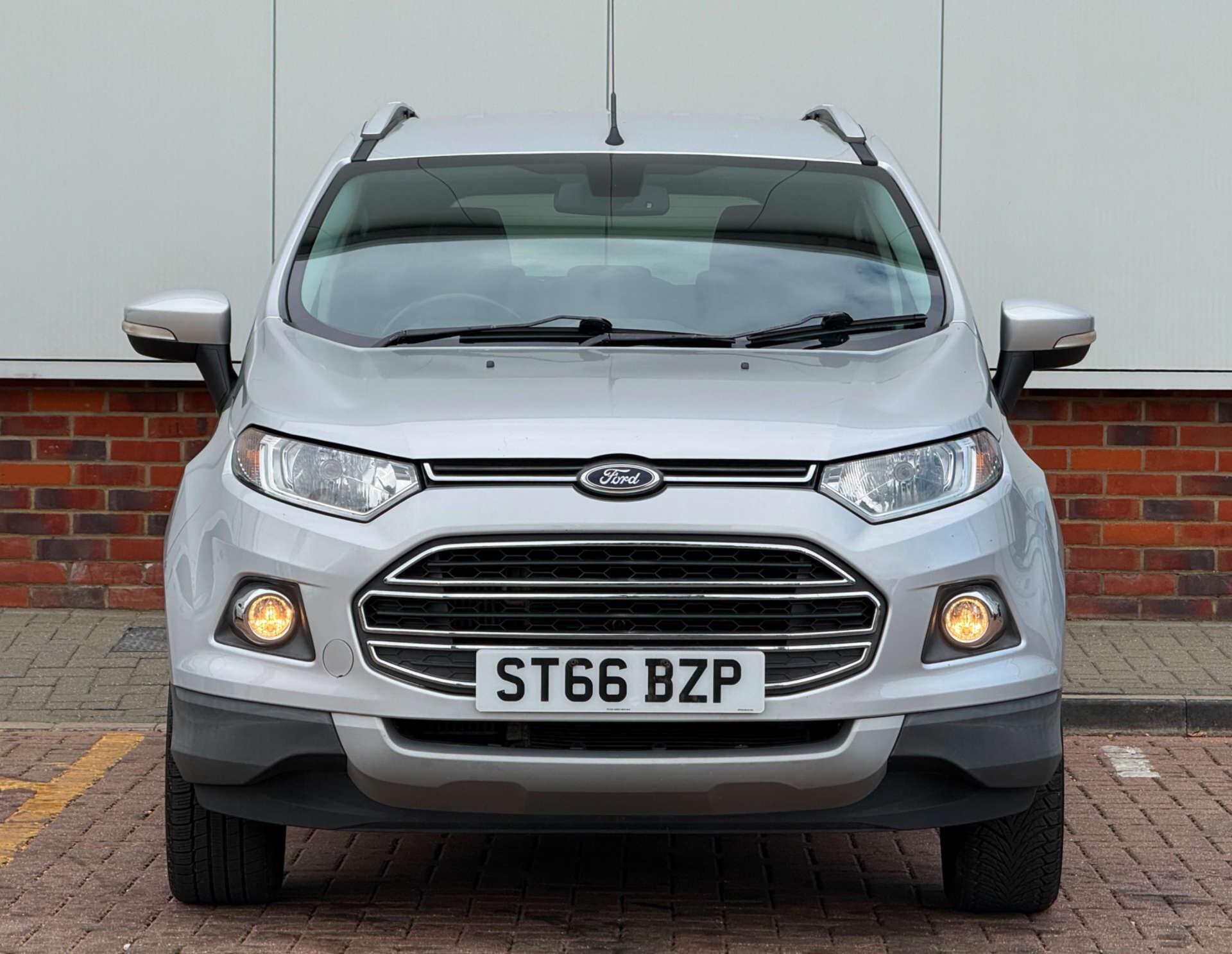 Ford Ecosport view 2