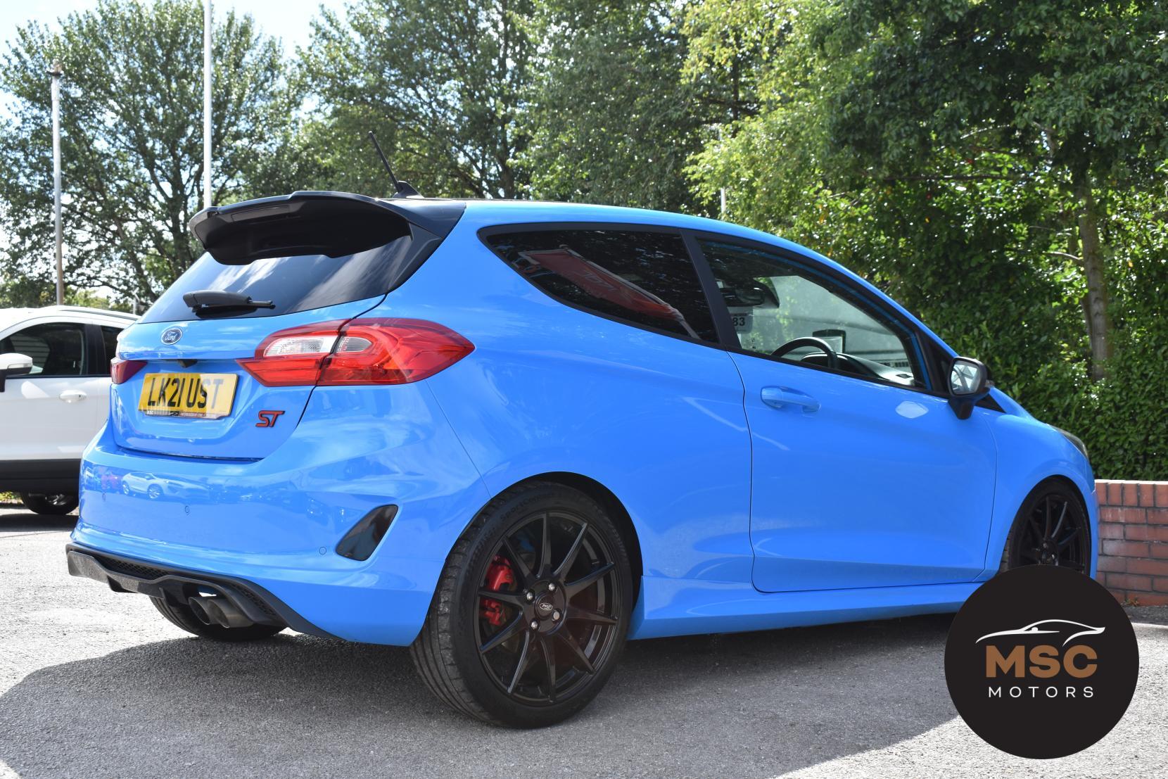 Ford Fiesta view 18