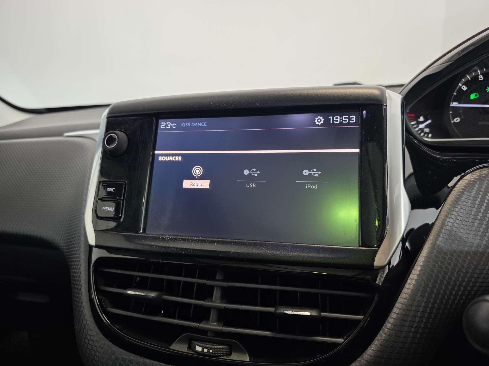 Peugeot 2008 view 37