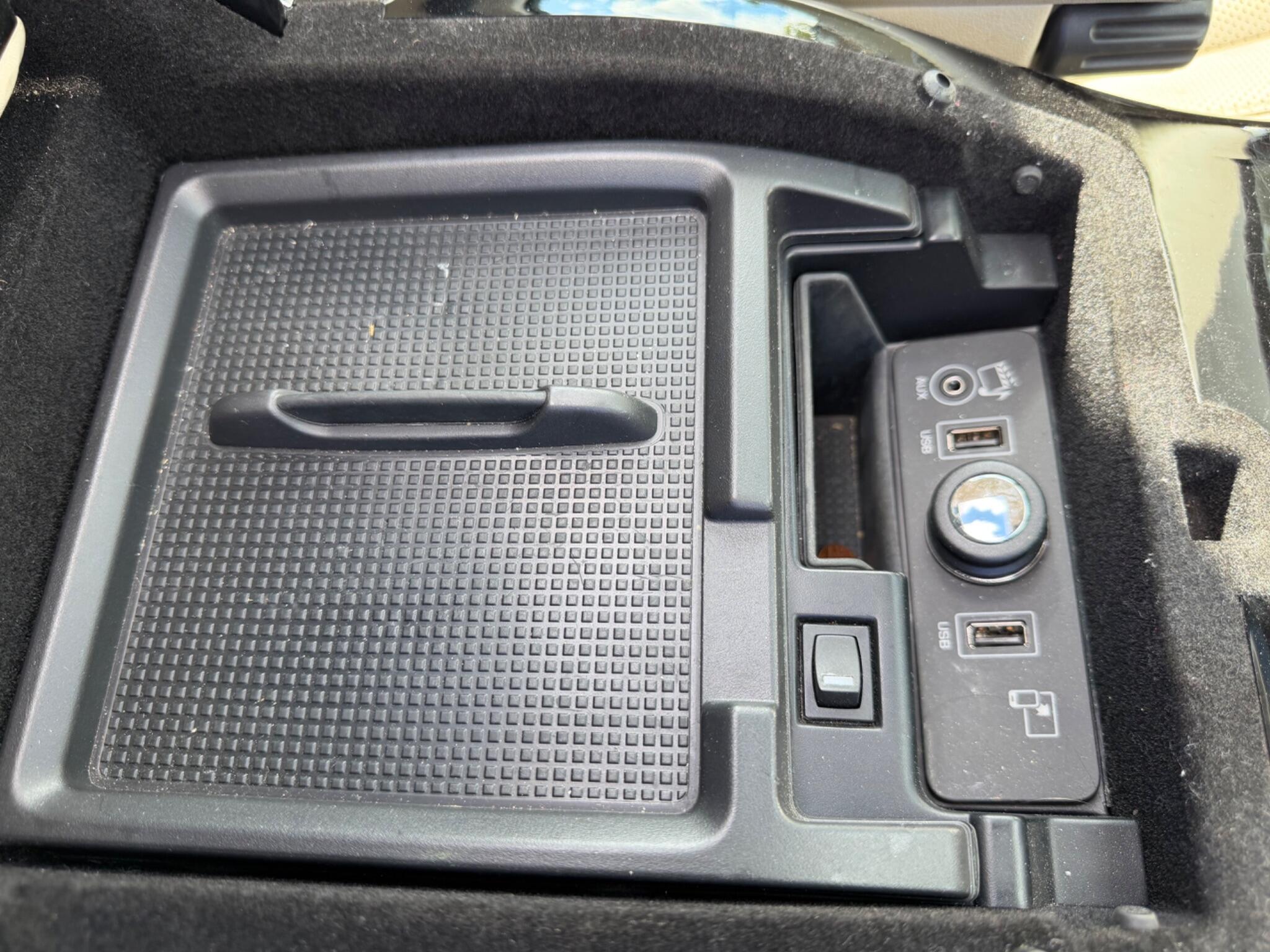 Land Rover Range Rover view 31