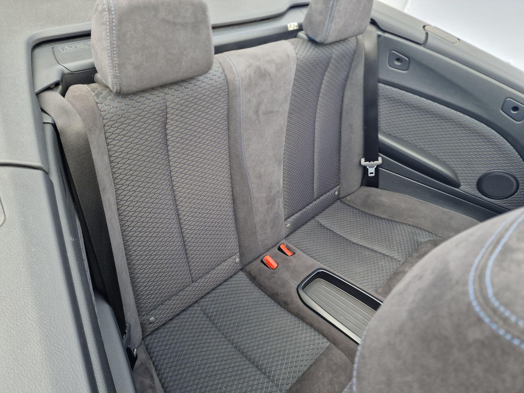 BMW 2 Series view 37