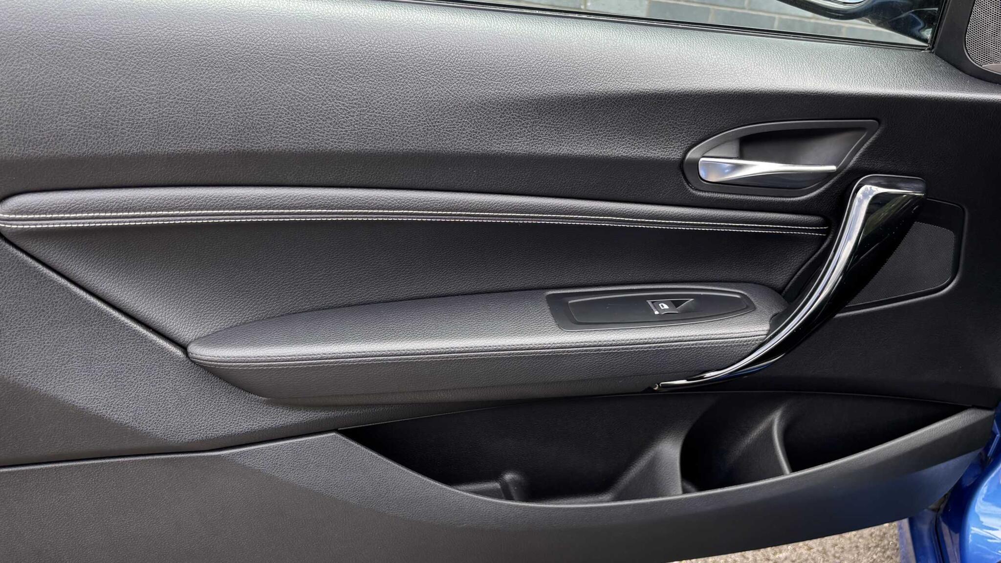 BMW 2 Series view 15