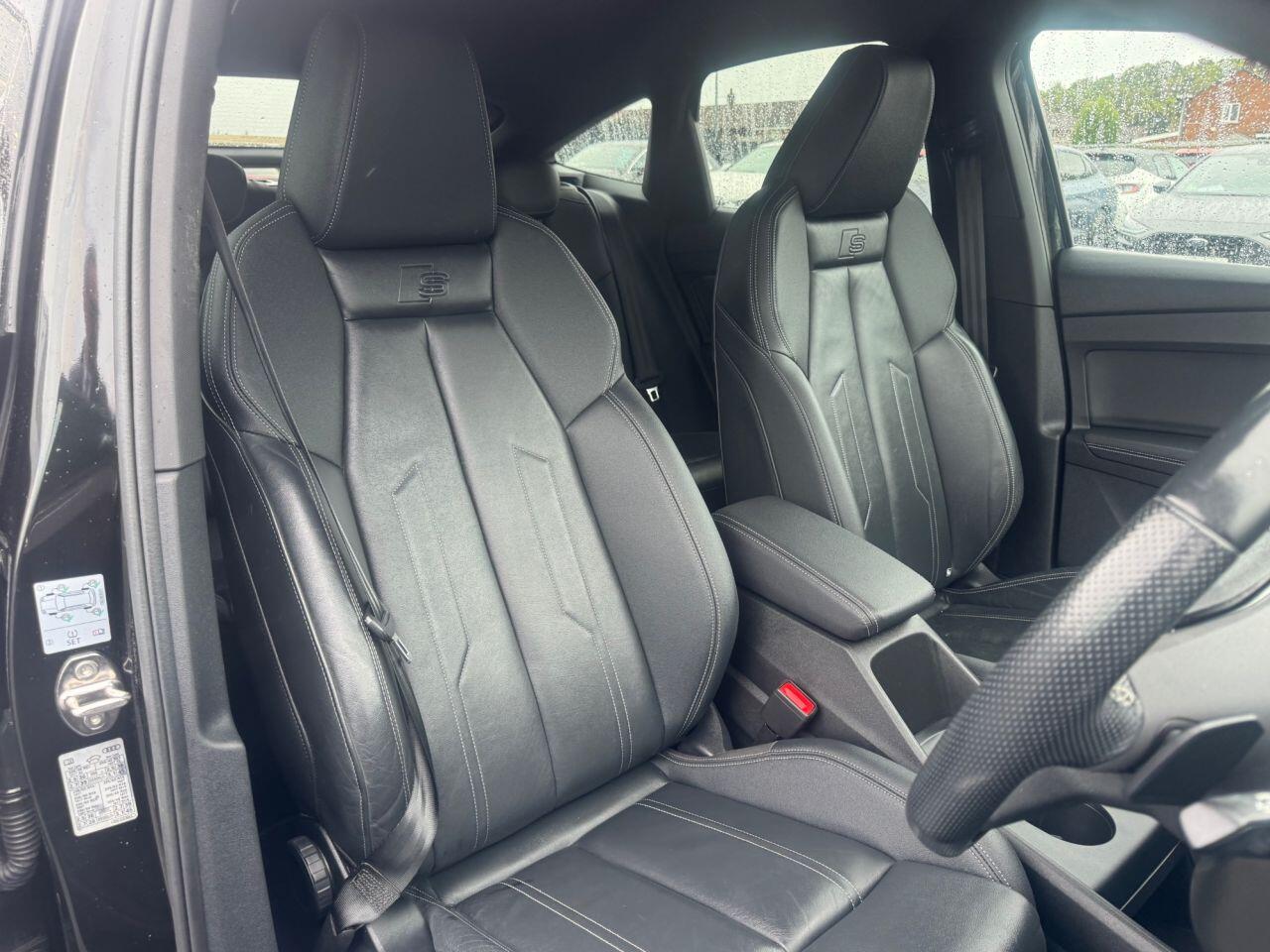 Audi Q4 E-Tron view 10