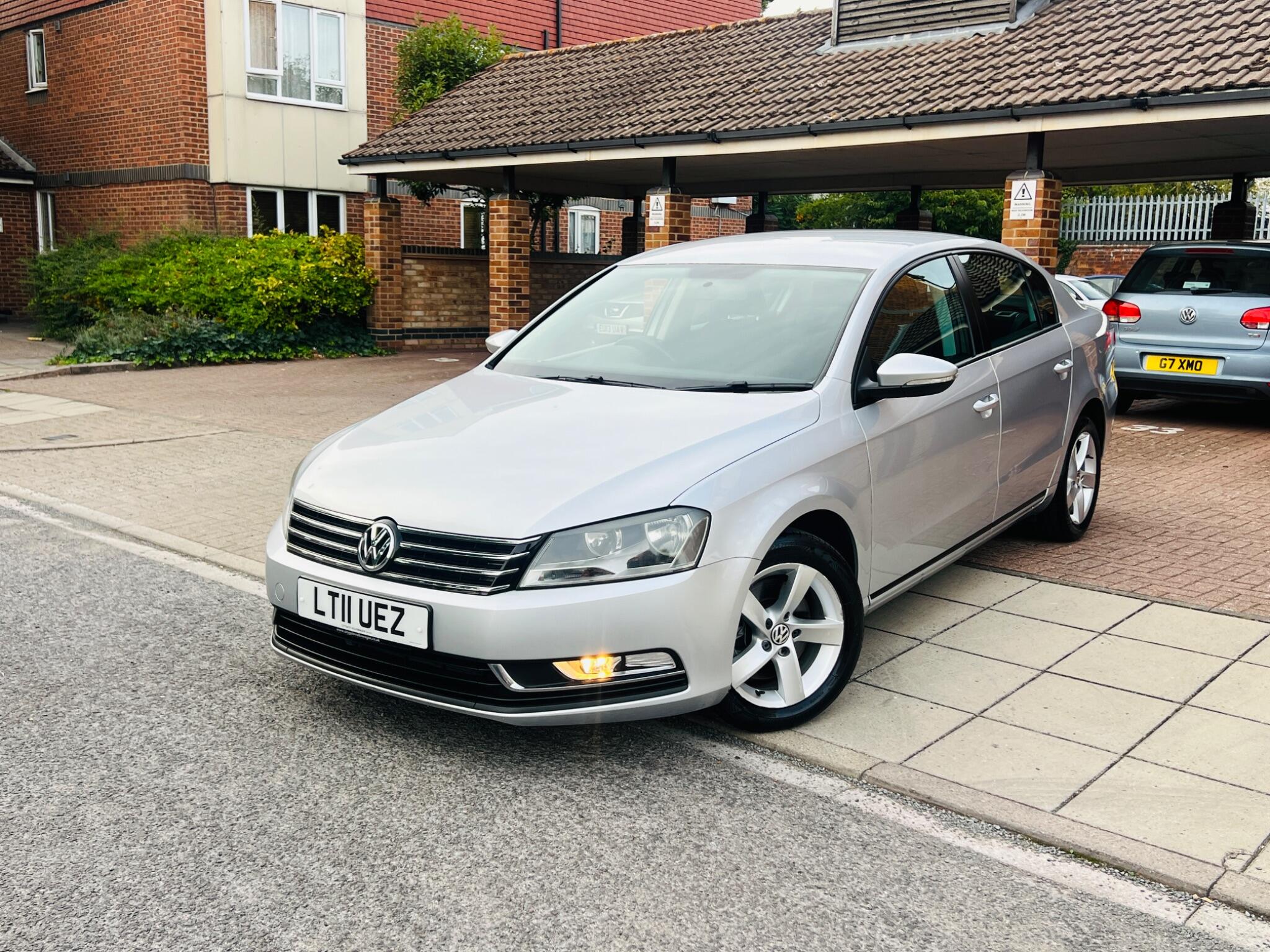 Volkswagen Passat view 21