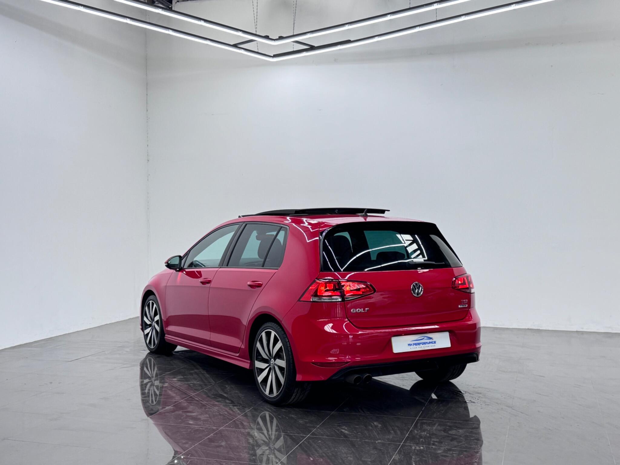 Volkswagen Golf view 69