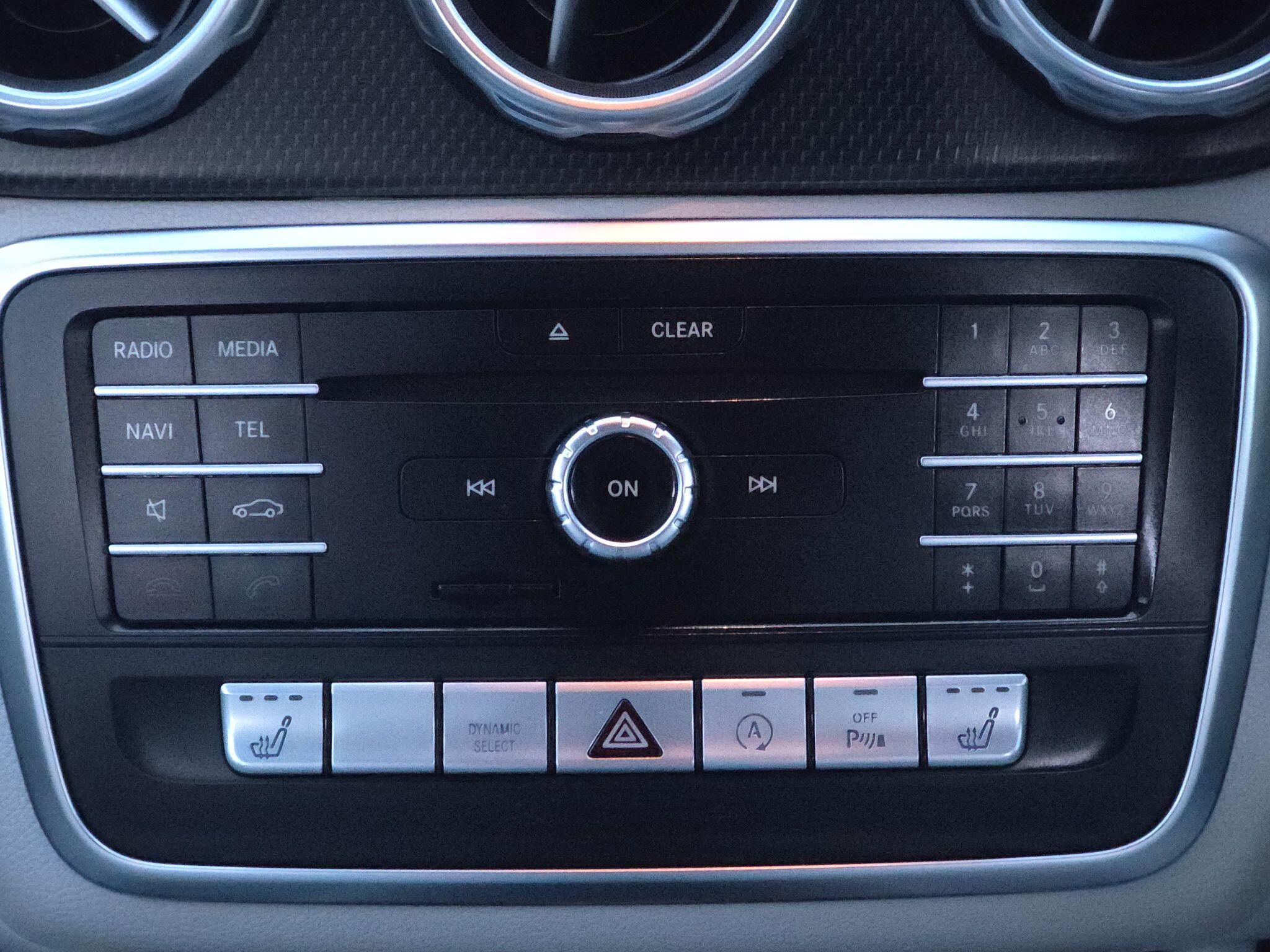 2018 Mercedes-Benz GLA 1.6 GLA200 SE (Executive) Euro 6 (s/s) 5dr • 28,270 miles image 28