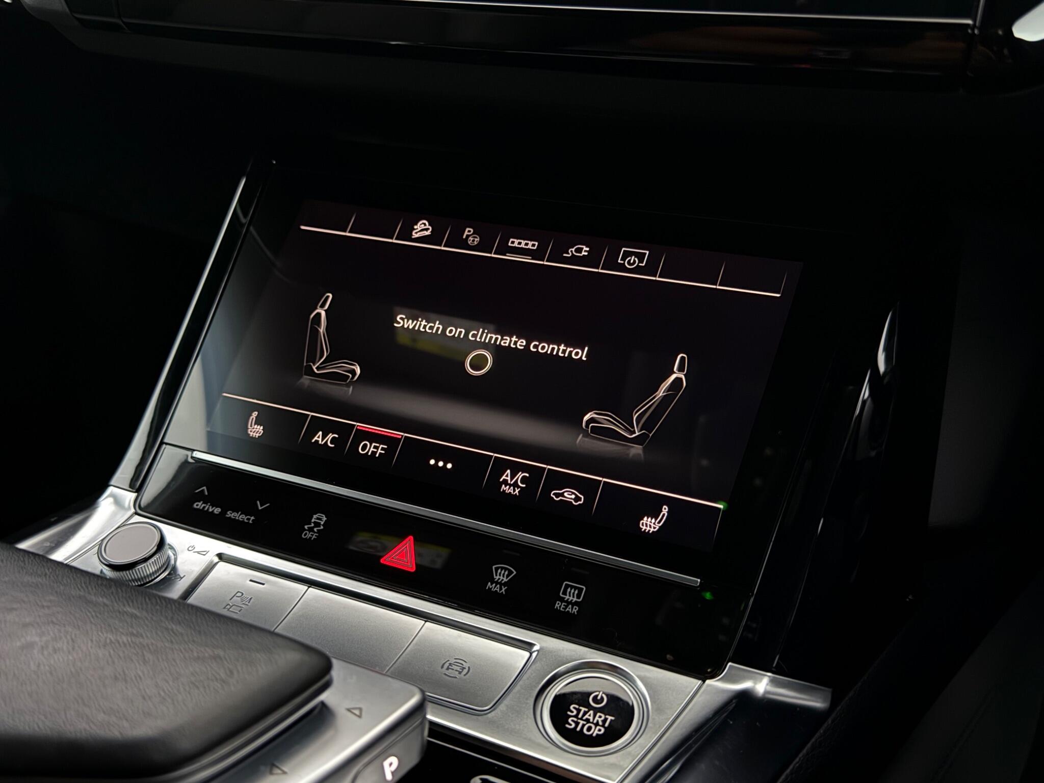 Audi E-Tron view 28