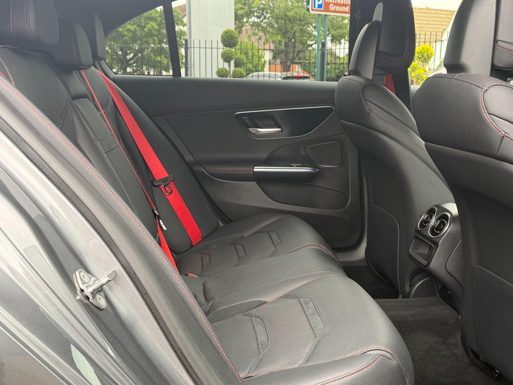 Mercedes-Benz C Class view 15