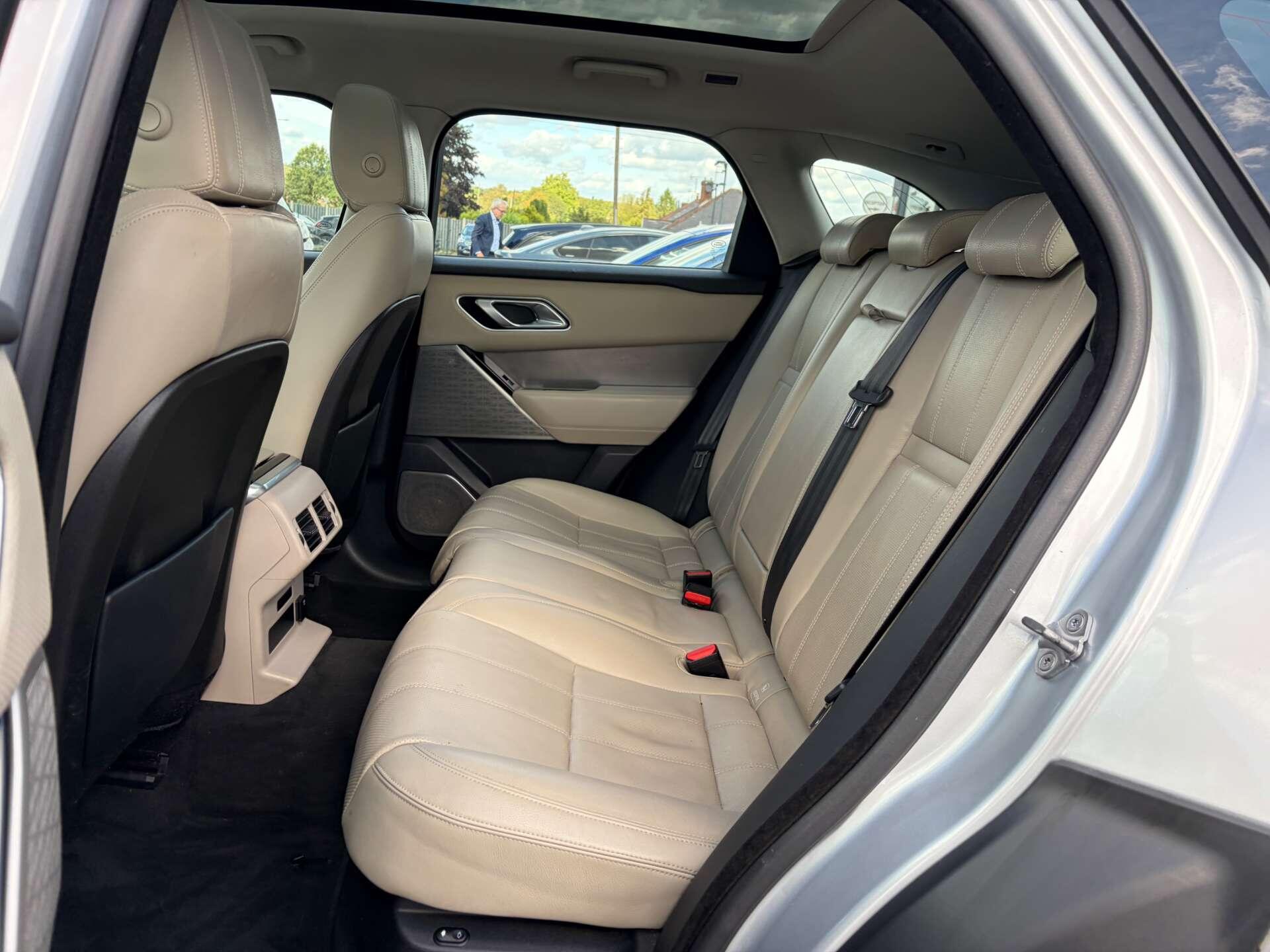 Land Rover Range Rover Velar view 20