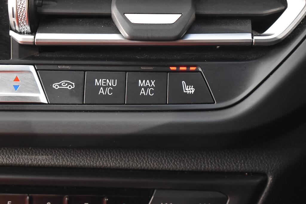 BMW 1 Series view 21