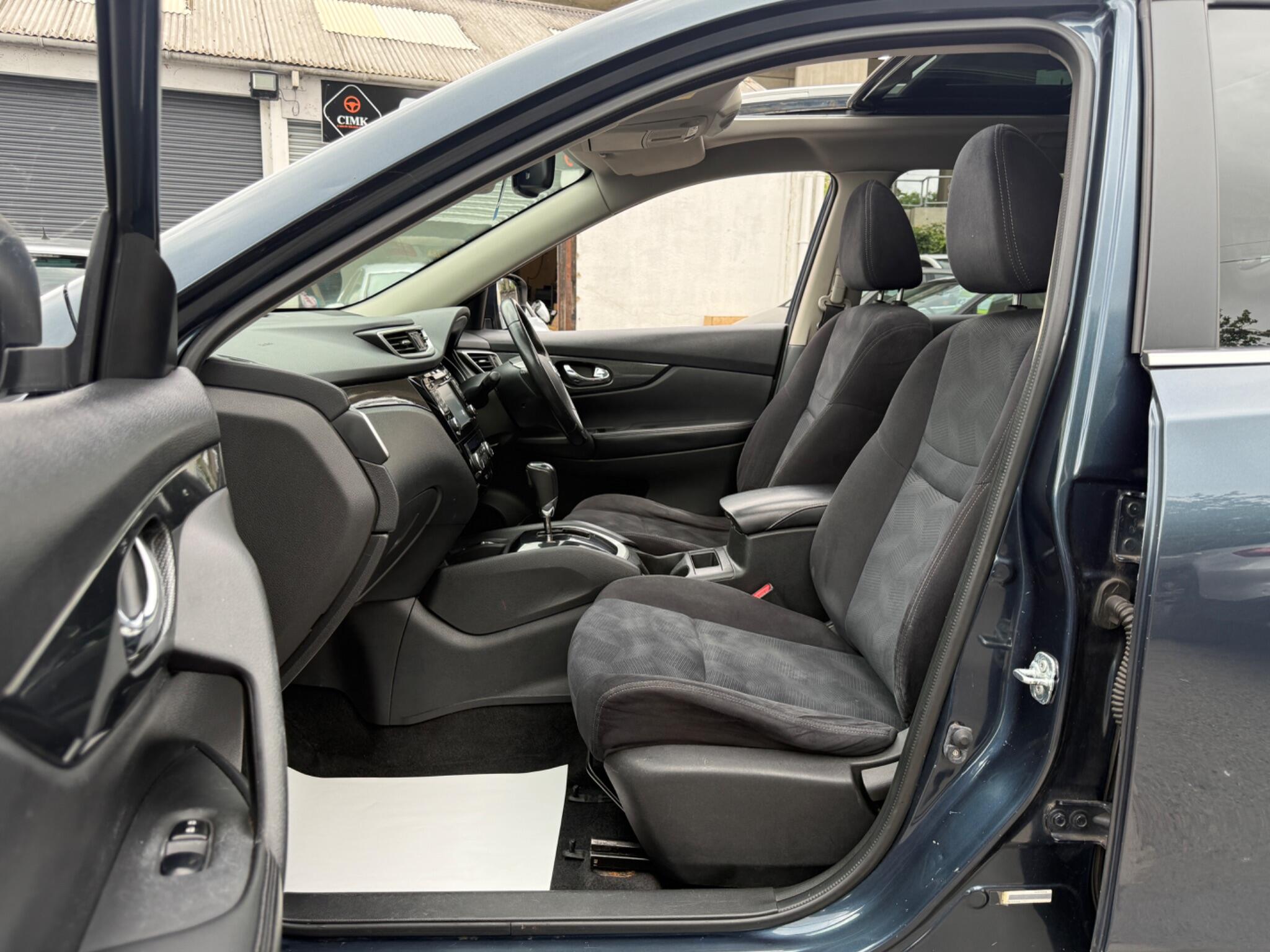 Nissan X-Trail - Image 52