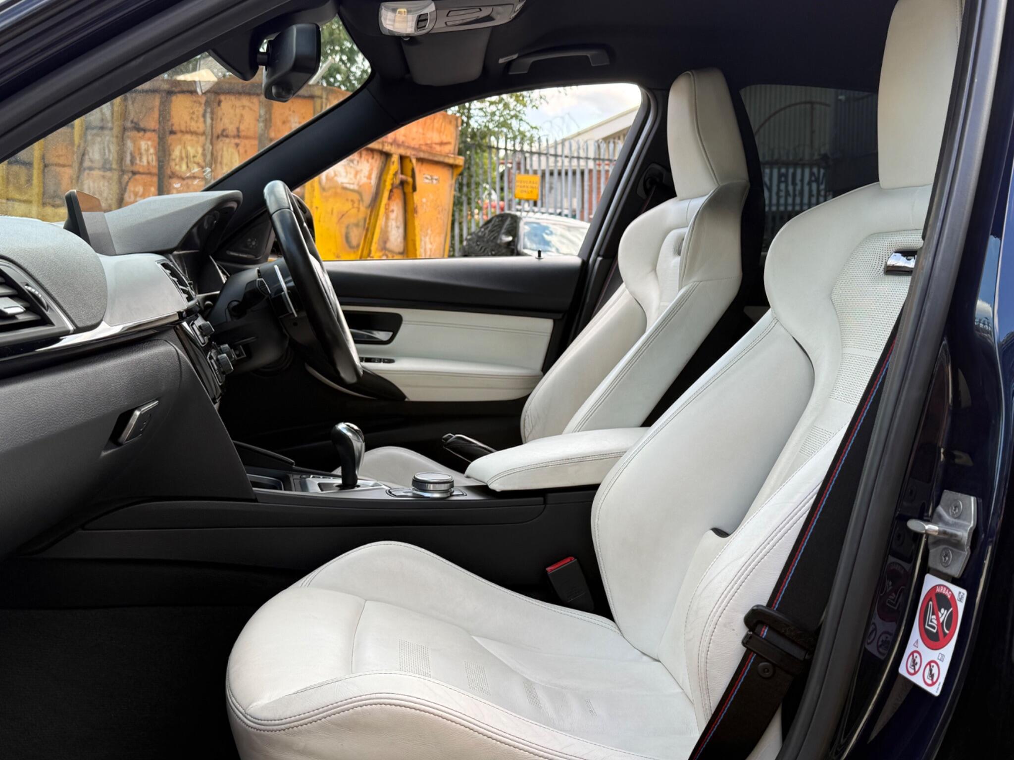 BMW M3 view 28