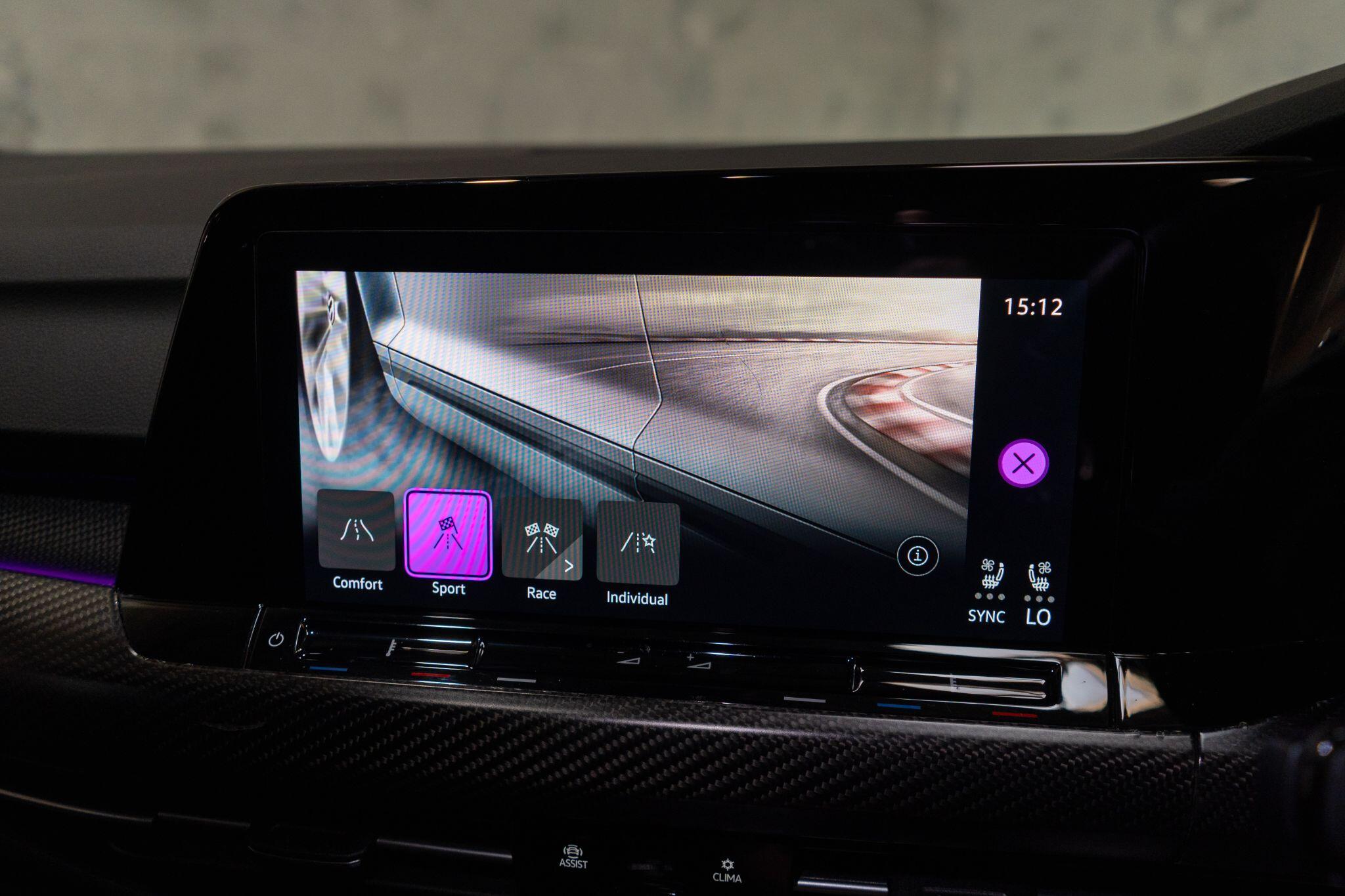 Volkswagen Golf view 28