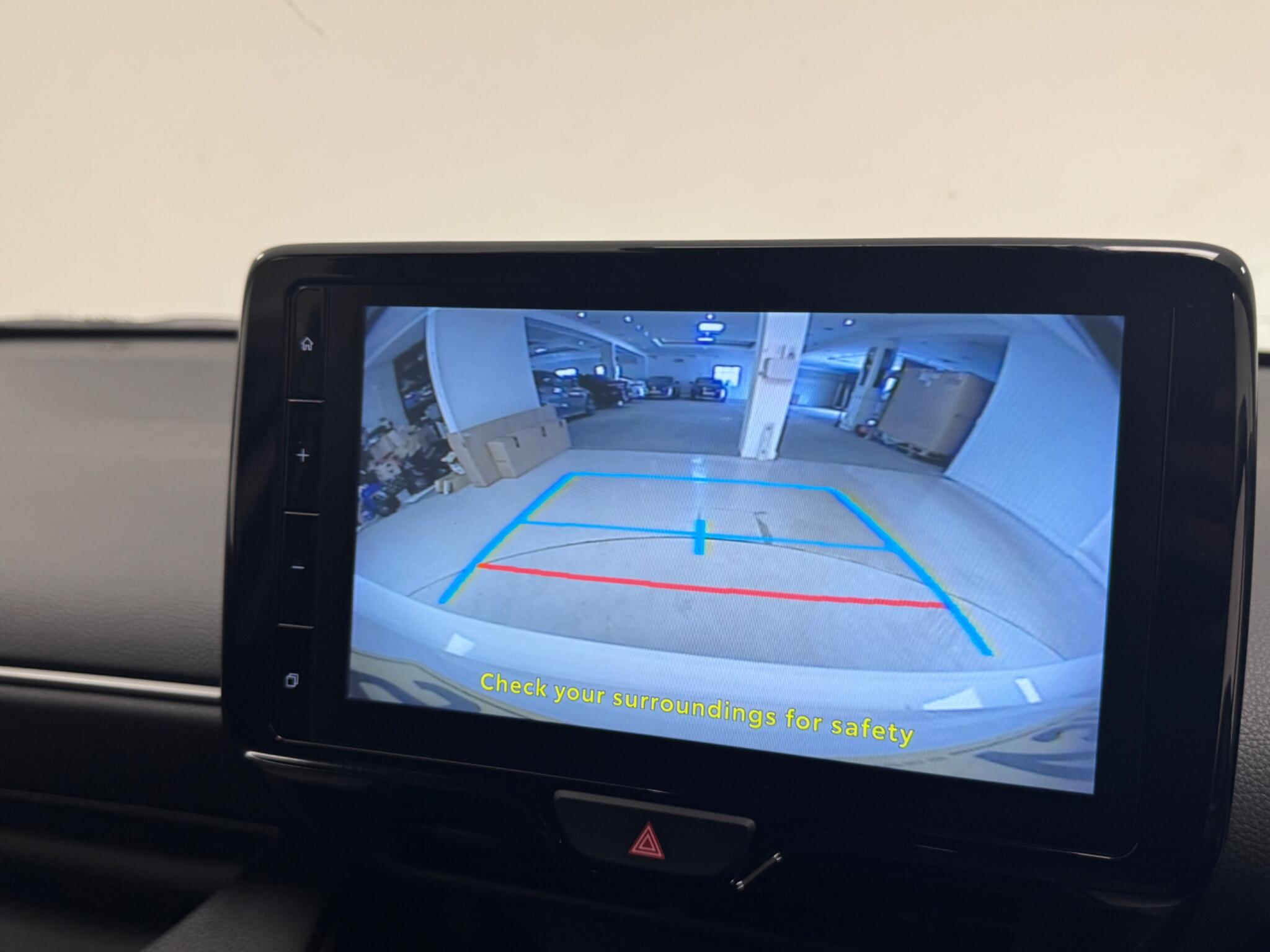 Toyota Yaris view 17